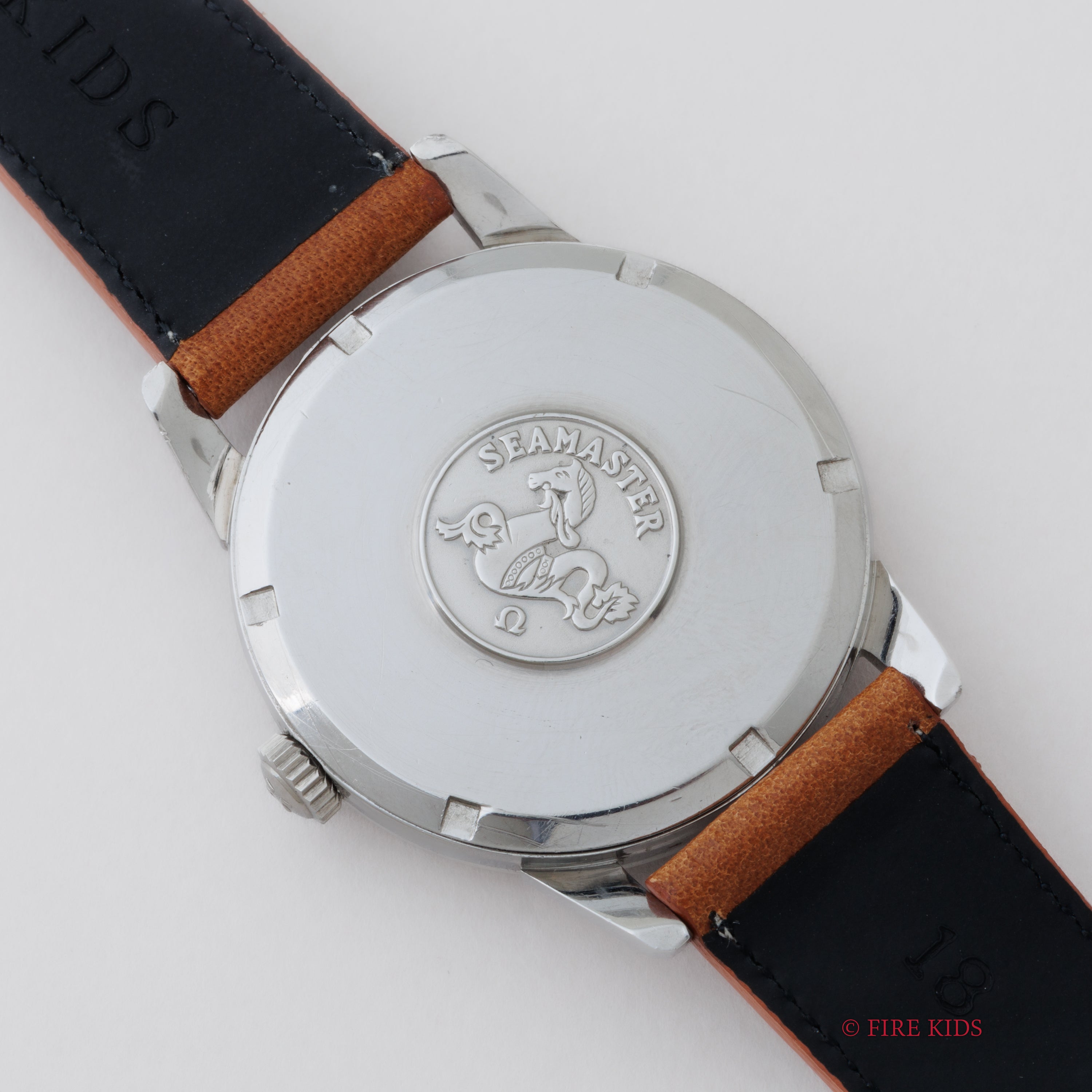 オメガ シーマスター 30mmキャリバー 1961年製 Ref.14389-61-CSP スモールセコンド 手巻き
