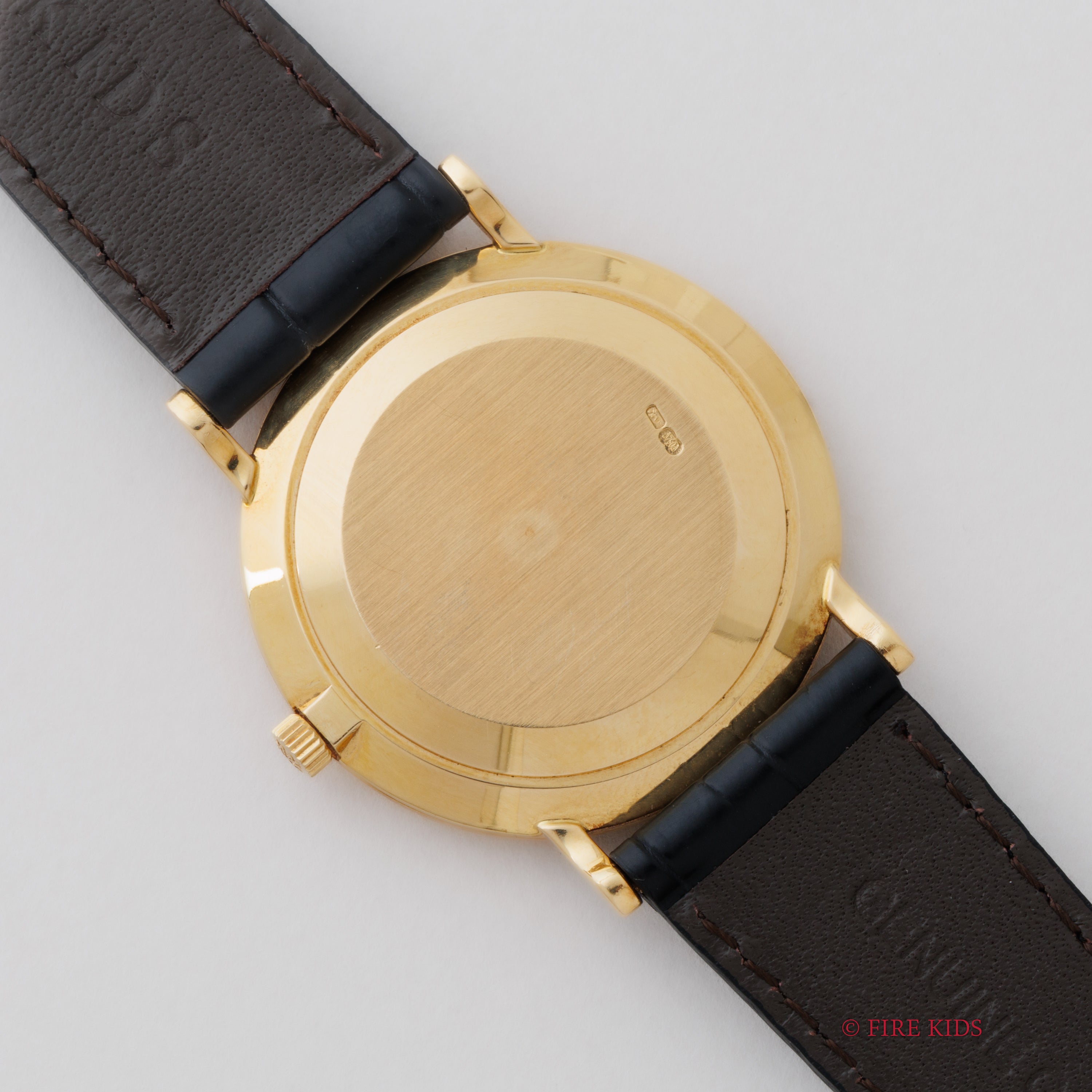 パテック・フィリップ カラトラバ ホワイトローマンダイヤル