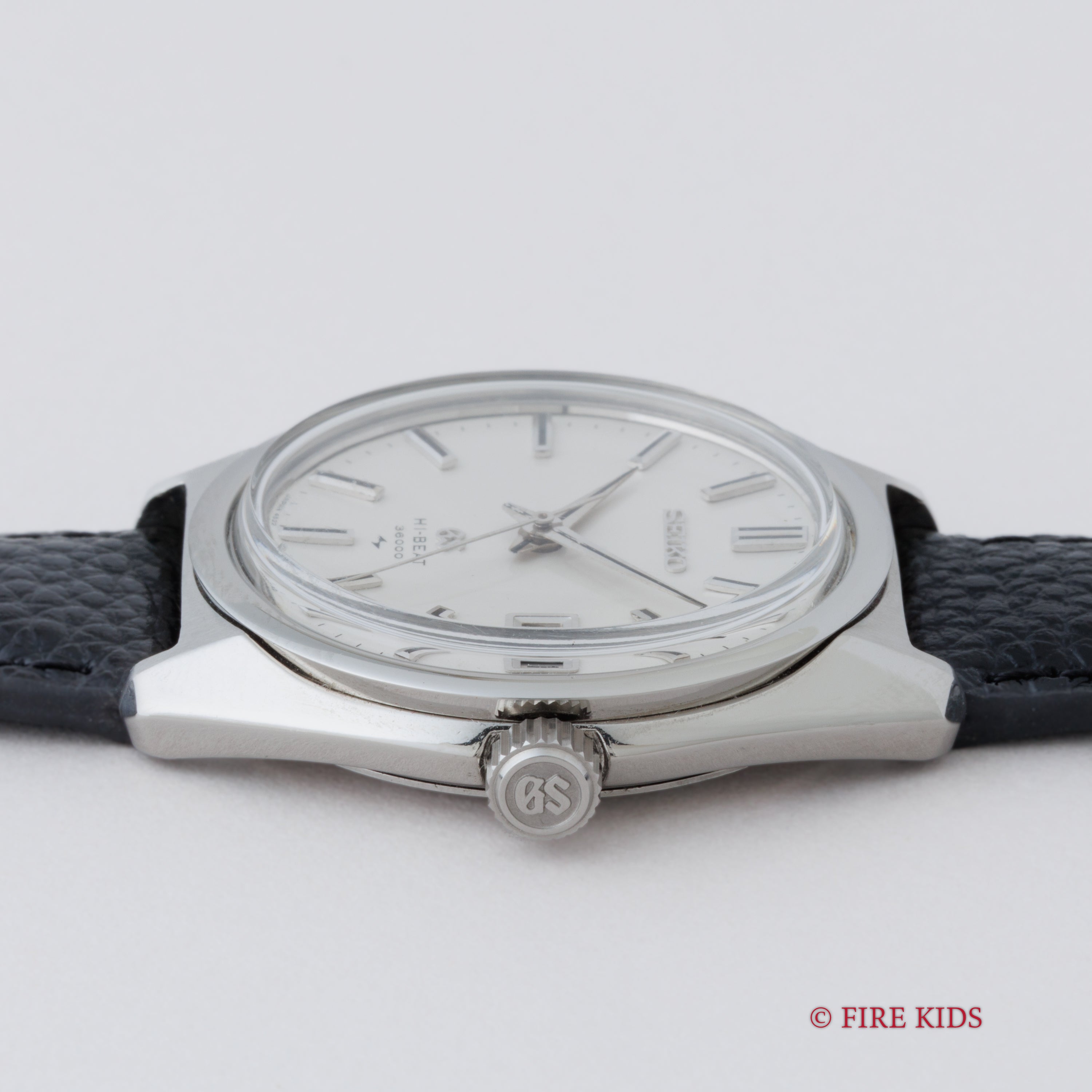 グランドセイコー ハイビート 1968年製 10振動 手巻 45GS Ref.4522-8000 霧箱 GS尾錠付き