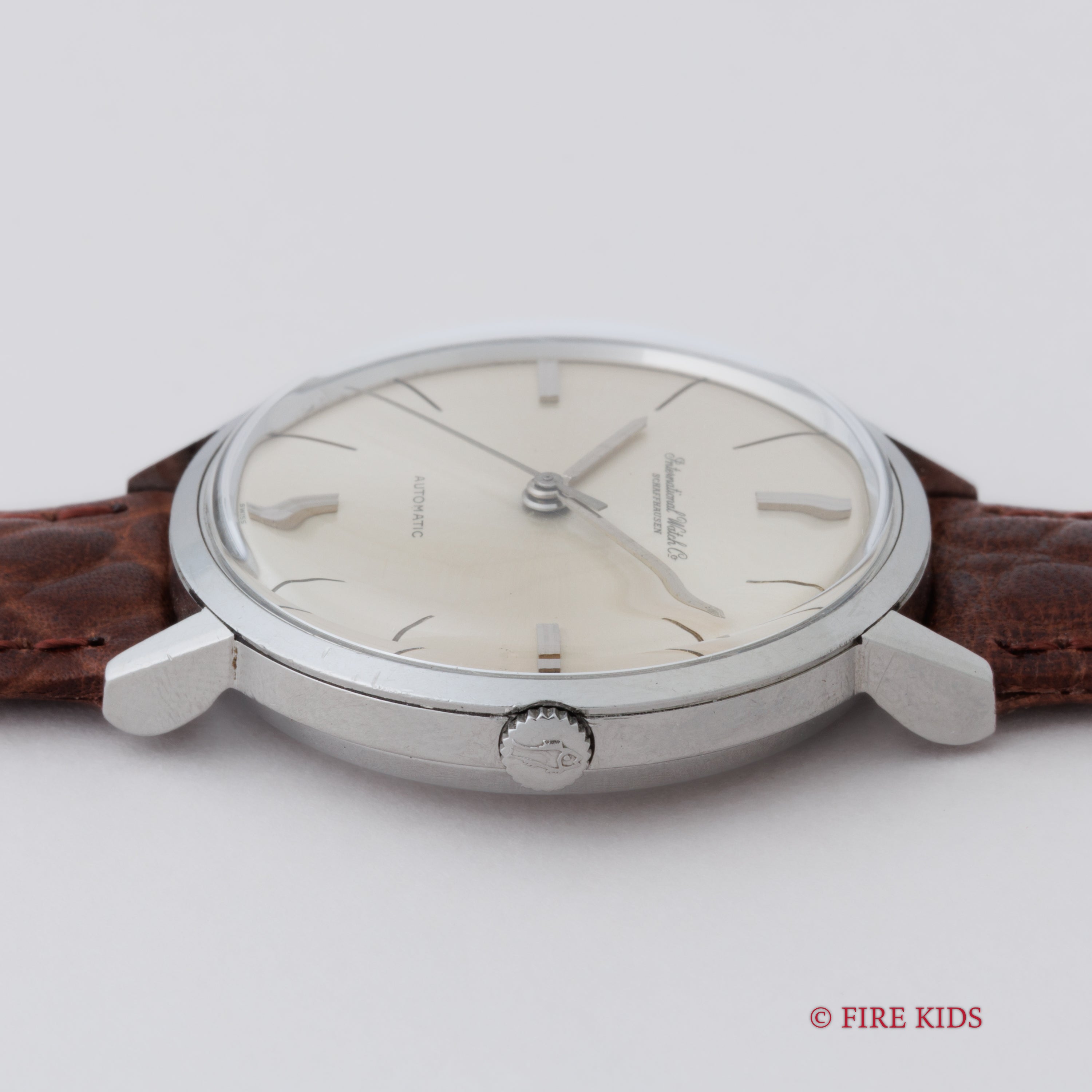 IWC 1963年製 ラウンドケース Ref.603A ペラトン式自動巻 Cal.853 ノンデイト お魚リューズ