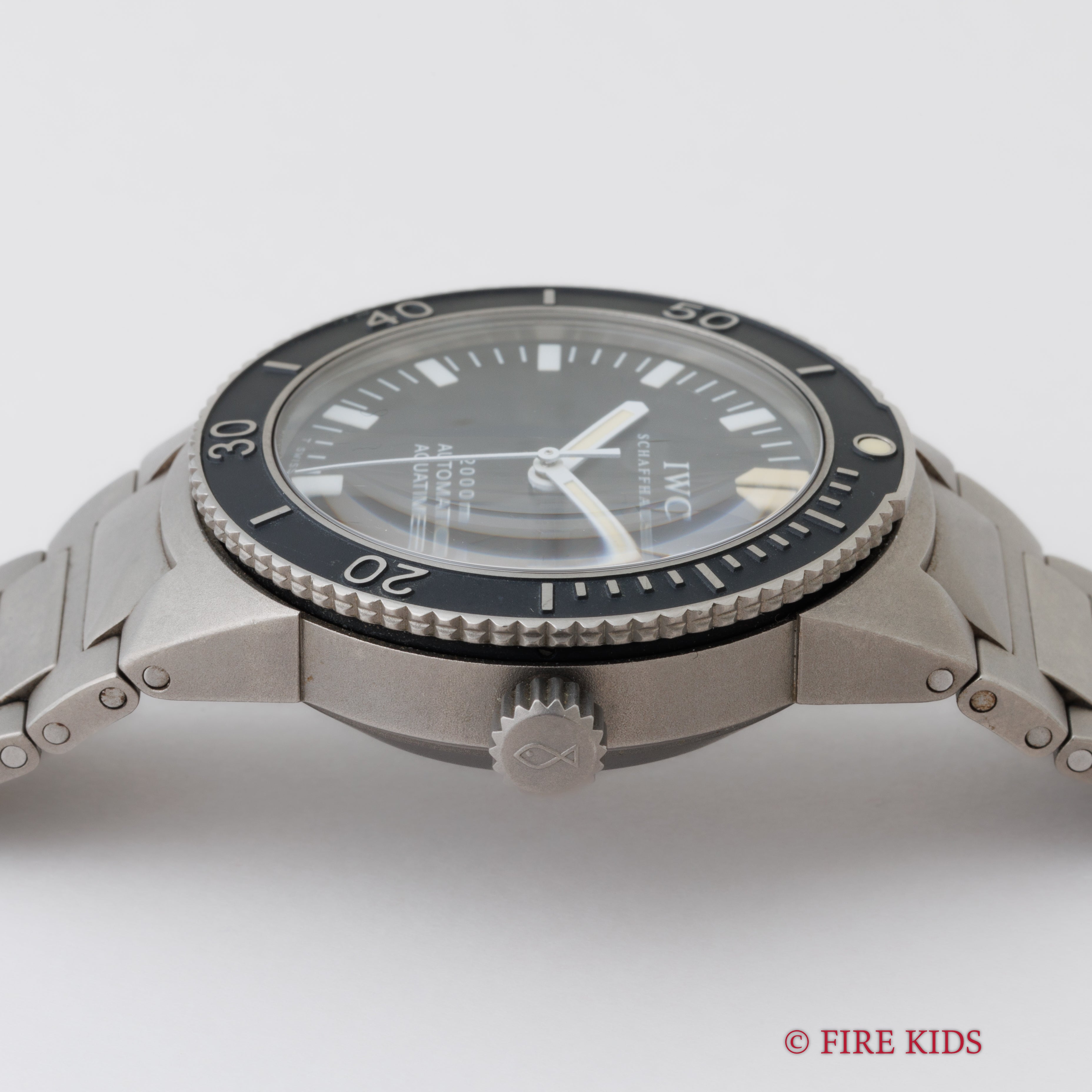 IWC 1999年製 アクアタイマー 2000m防水 チタン 純正ブレス お魚