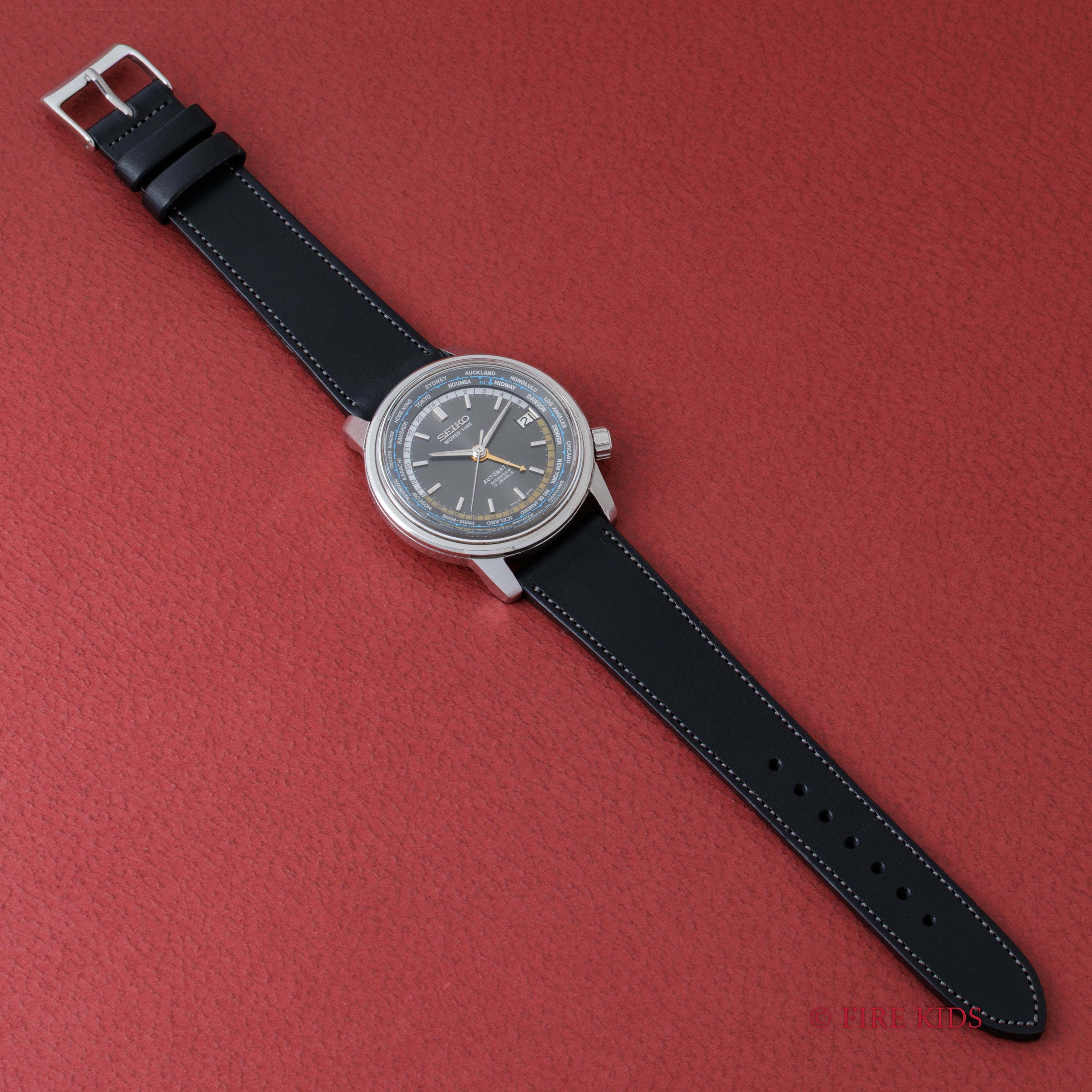 セイコー ワールドタイムファーストモデル 1964年製 Ref.6217-7000 聖火マーク 自動巻 希少黒文字盤