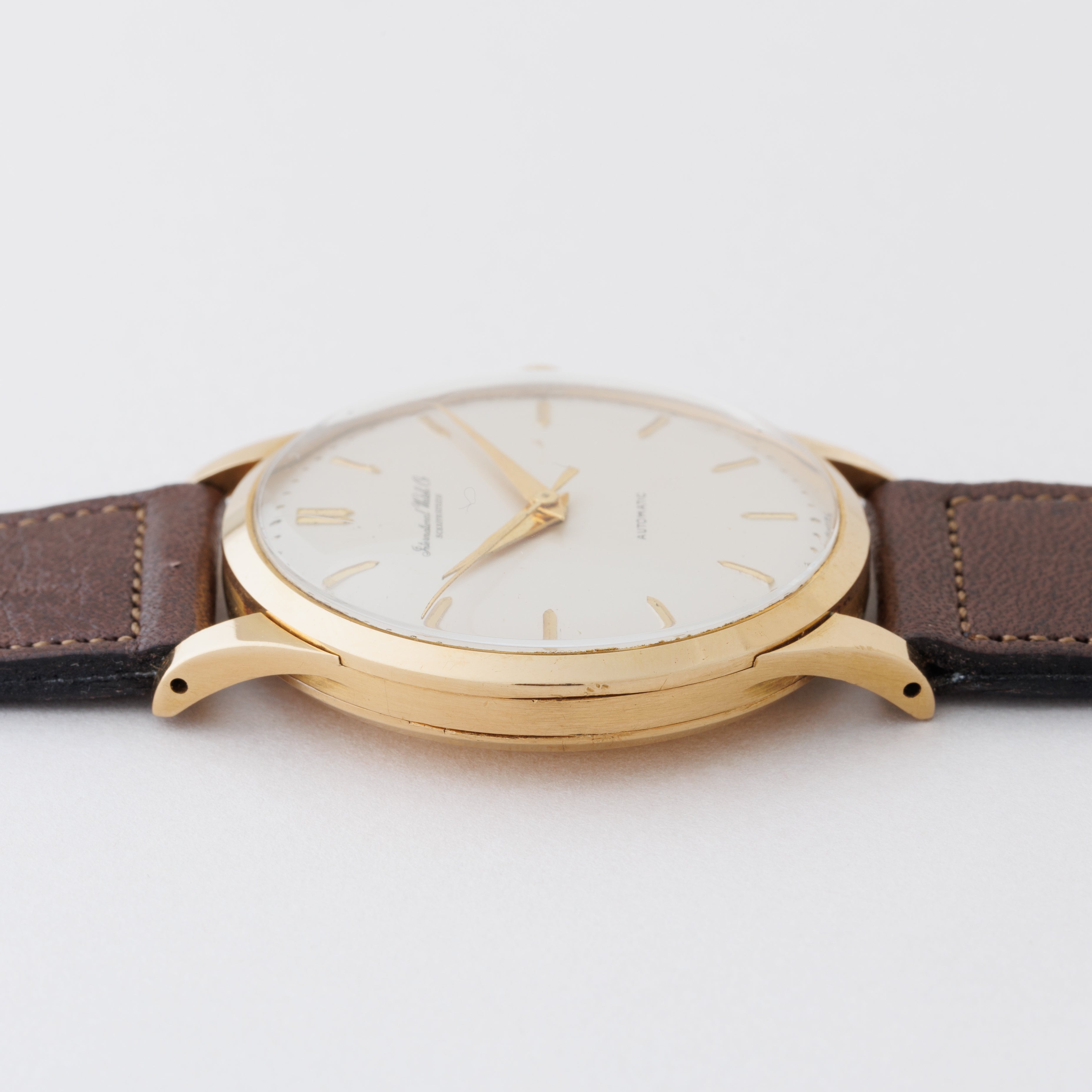 IWC 18金無垢ラウンドケース 1960年製（昭和35年製） ペラトン式自動