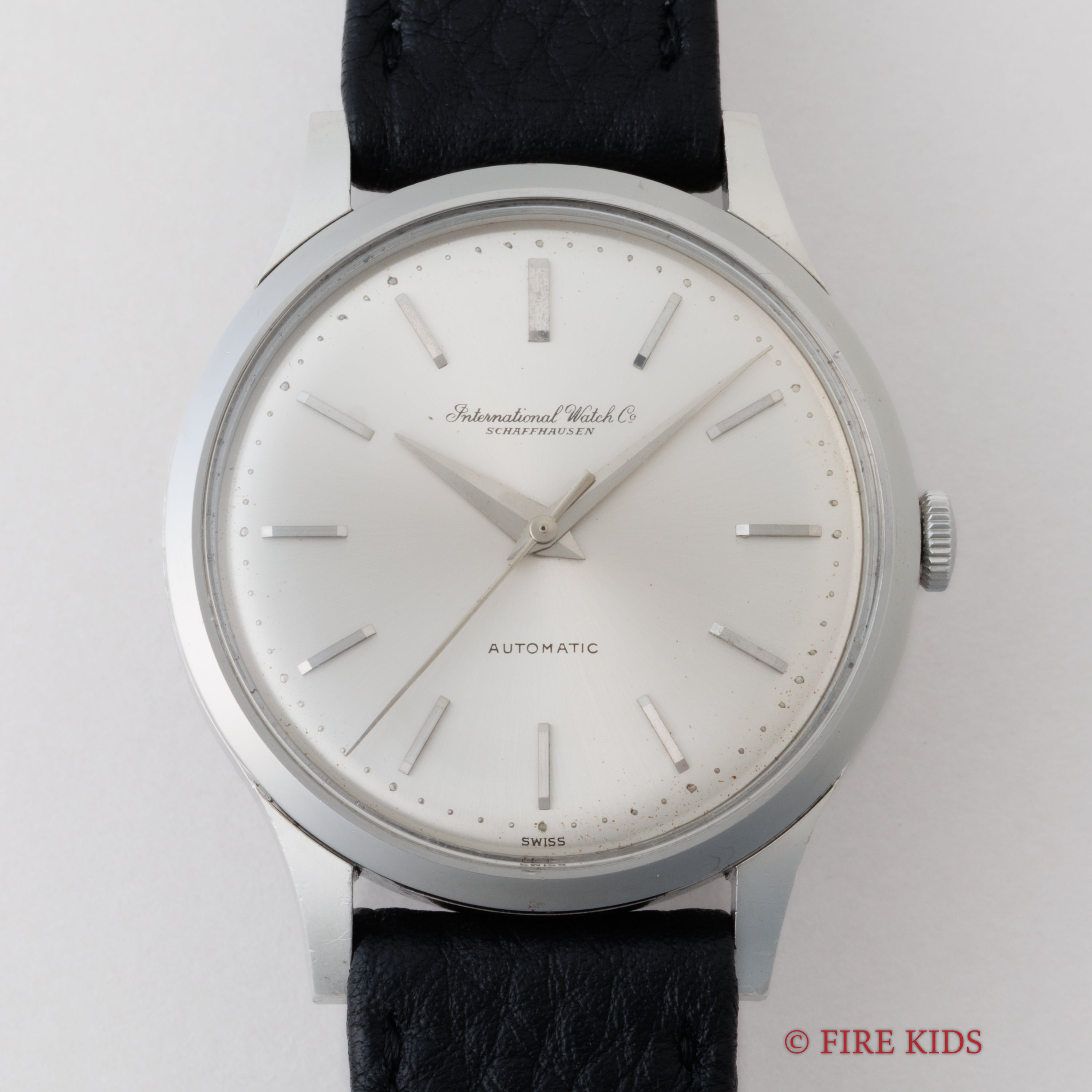 IWC 36mmビッグケース ノンデイト 1963年製 自動巻き Ref.647A