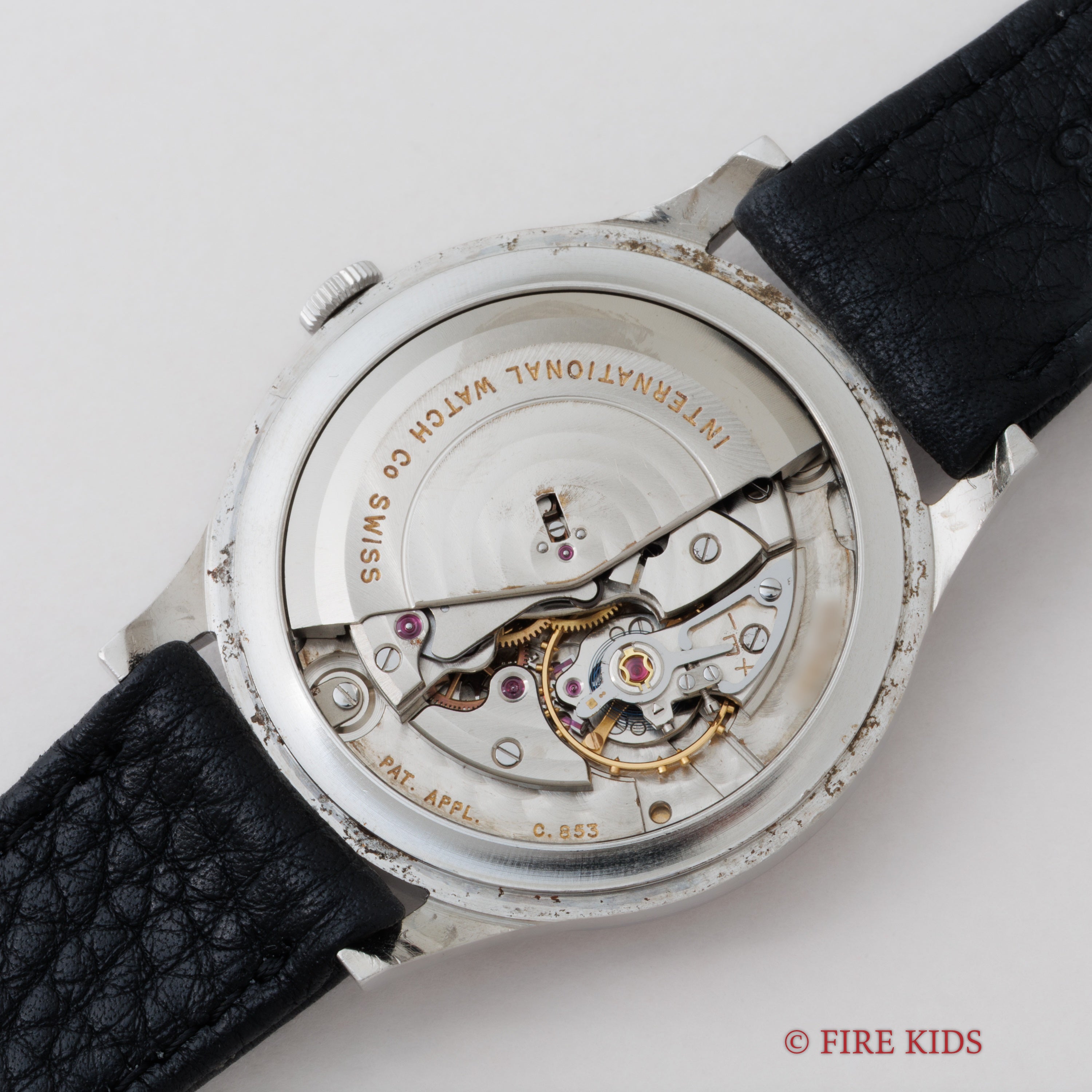 IWC 36mmビッグケース ノンデイト 1963年製 自動巻き Ref.647A