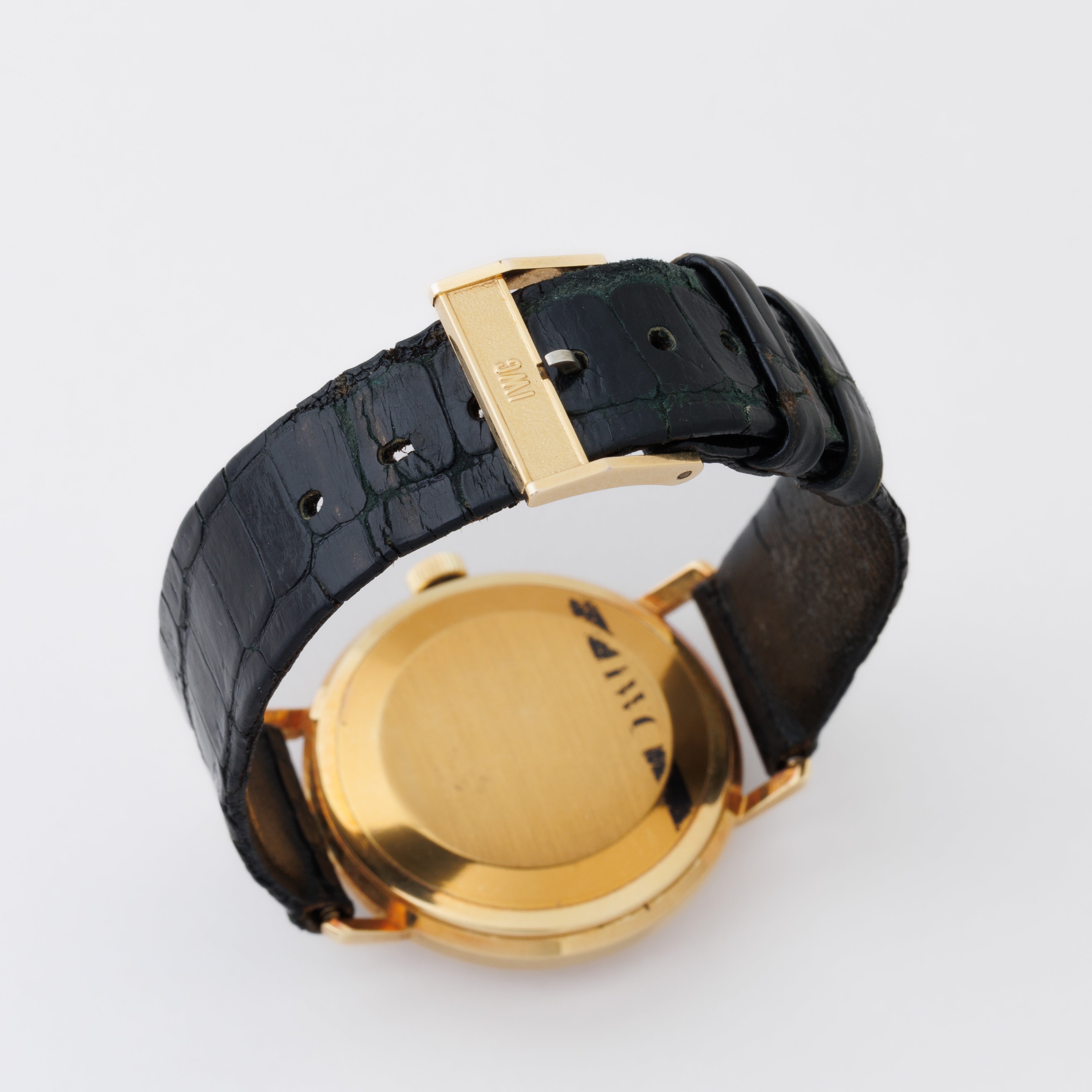 IWC 18金無垢オートマチック 1977年製 ペラトン式自動巻 Cal