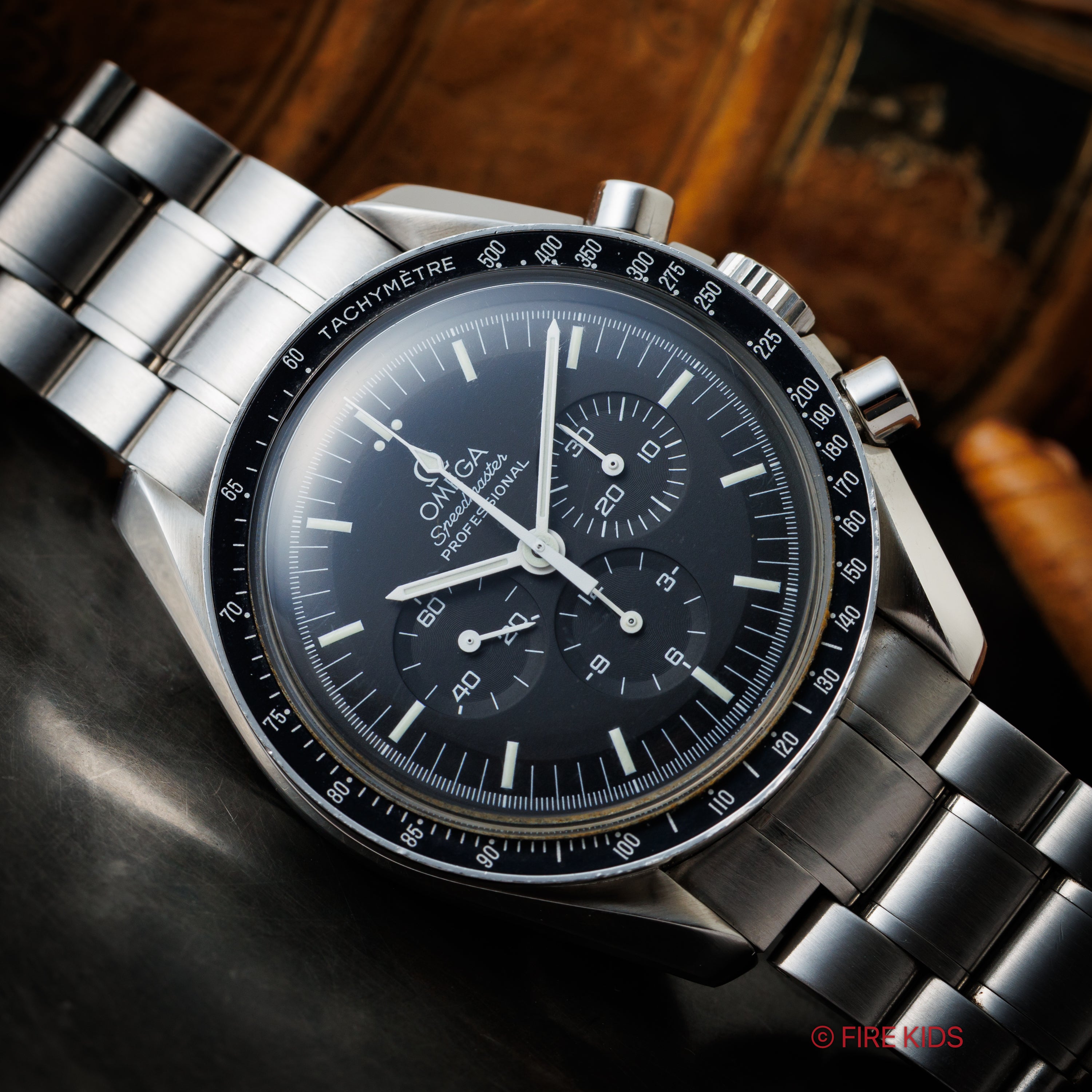 オメガ スピードマスタープロフェッショナル 2000年製 Ref.145