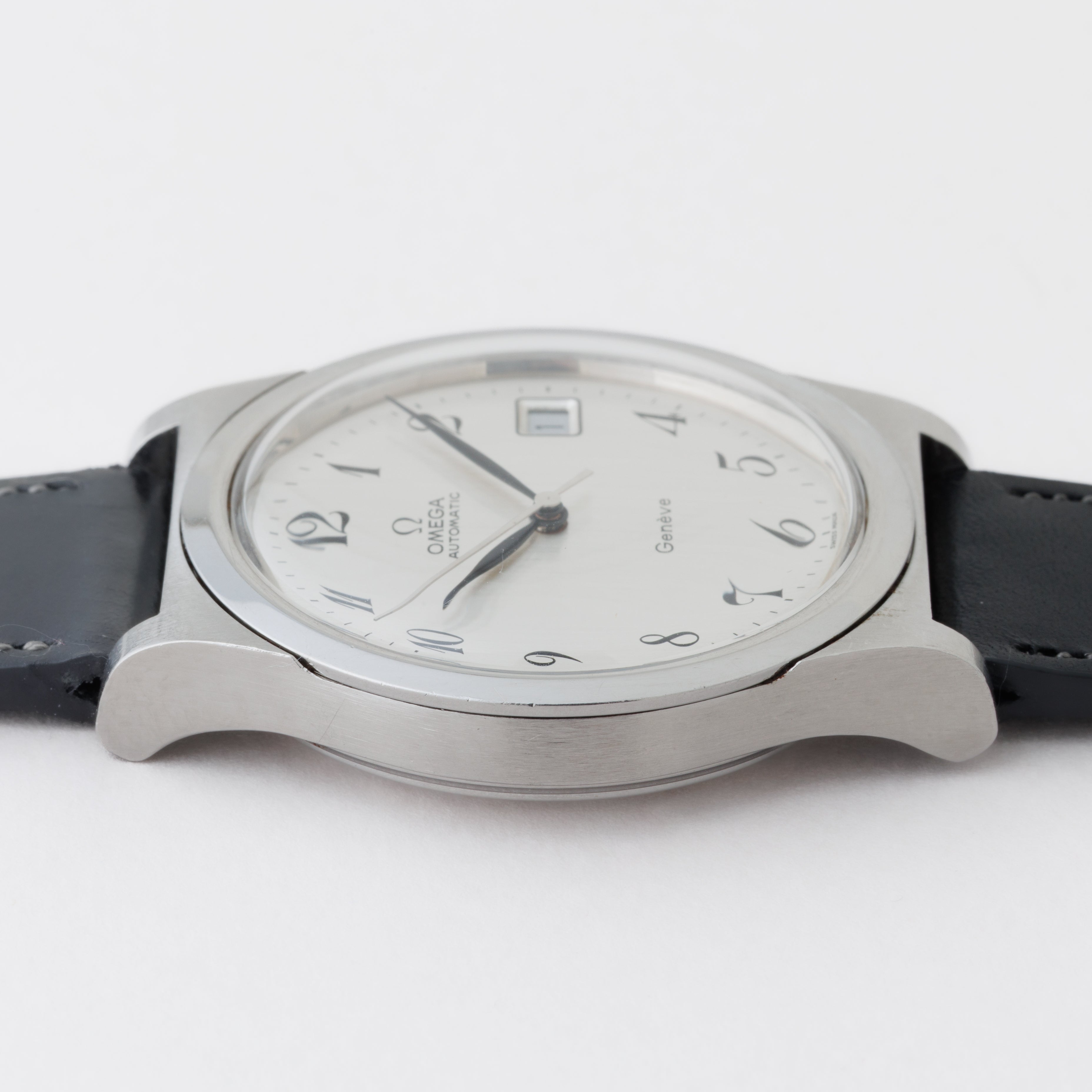 OMEGA Genève（オメガ・ジュネーブ）1973年2針ドレスウォッチ OMEGA 】 1973年製 オメガ ジュネーブ シルバー スクエア型
