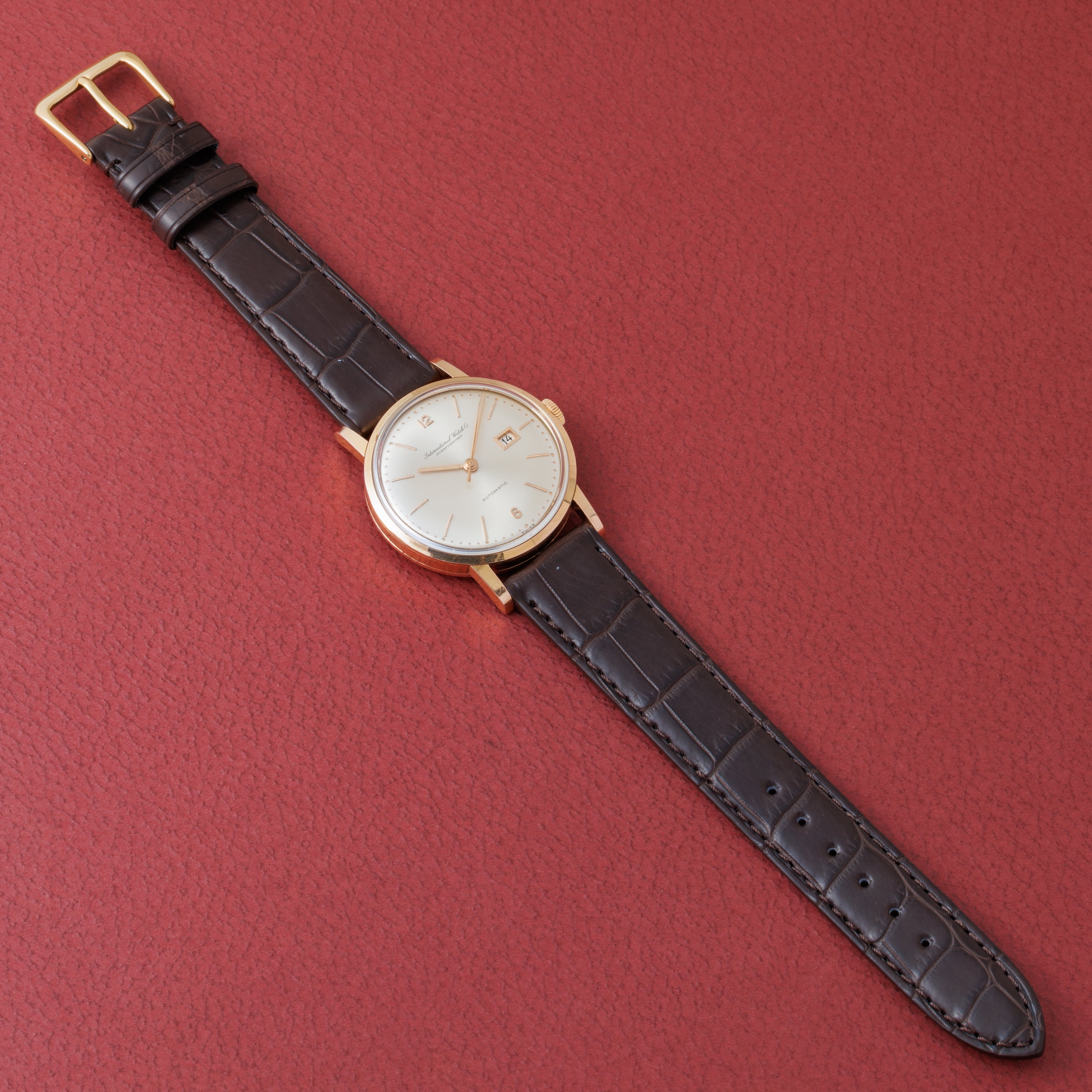 IWC ラウンドケース 1962年製 18金ピンクゴールド 寄り目