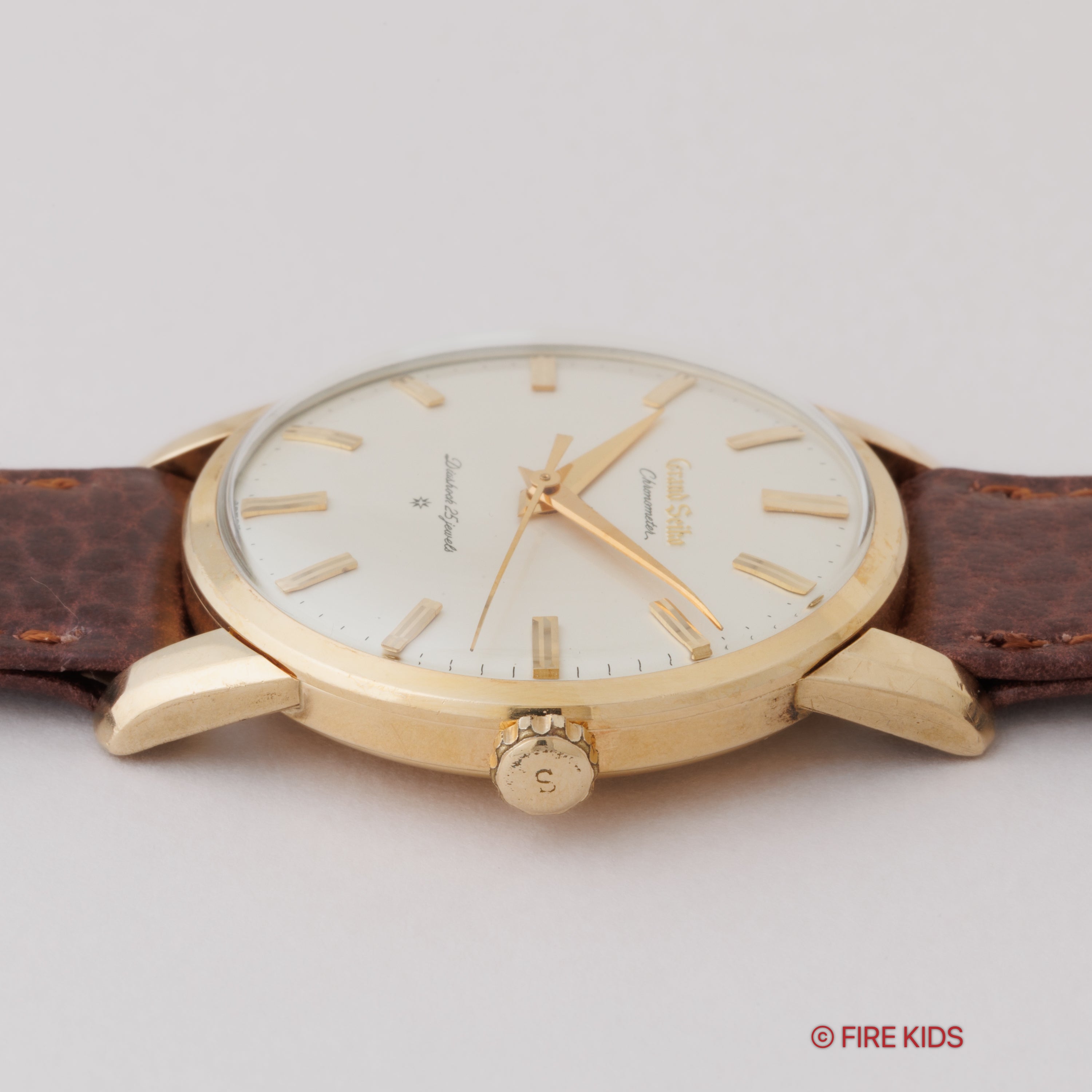 グランドセイコー ファーストモデル 手巻き 1962年製 アップライト文字盤