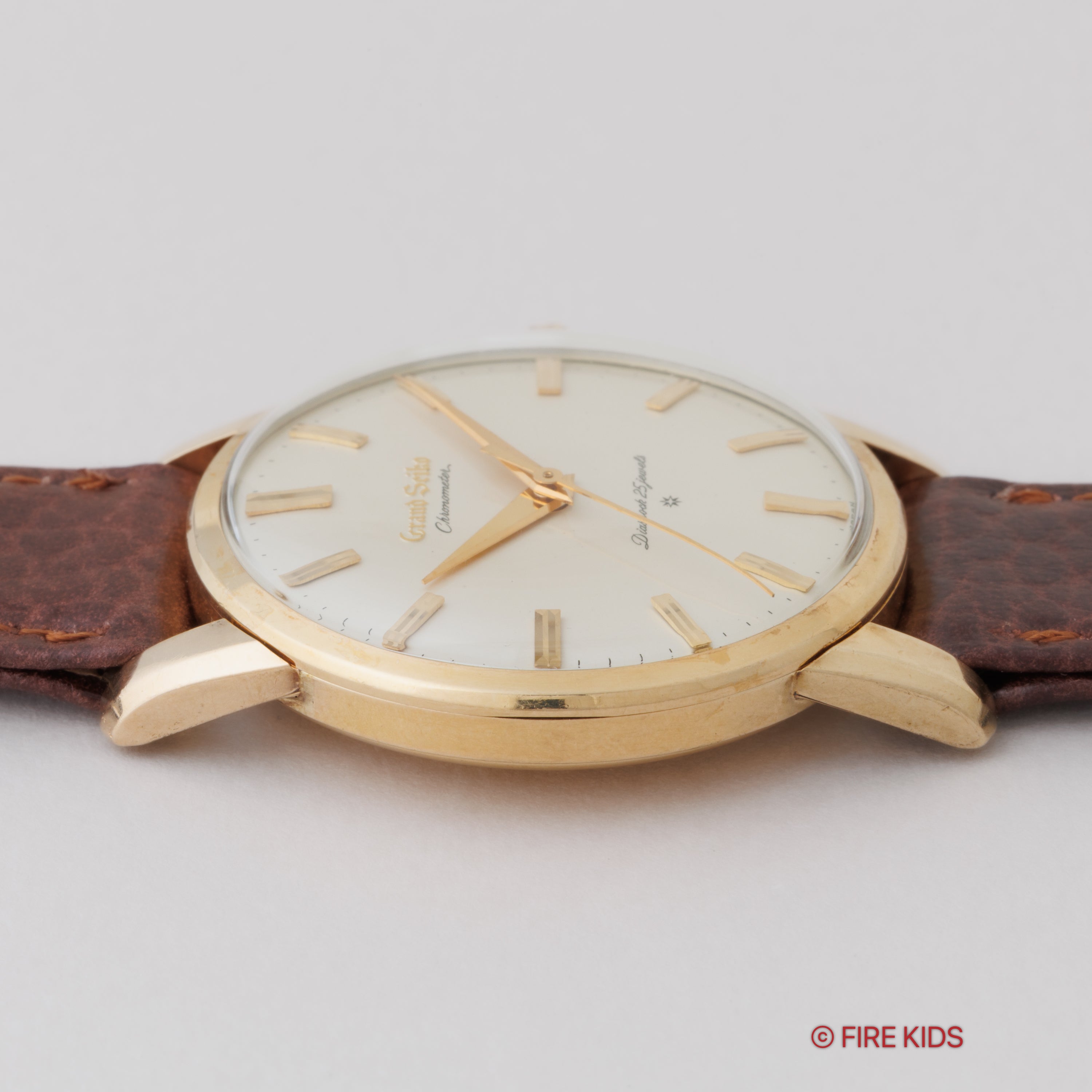 グランドセイコー ファーストモデル 手巻き 1962年製 アップライト文字盤