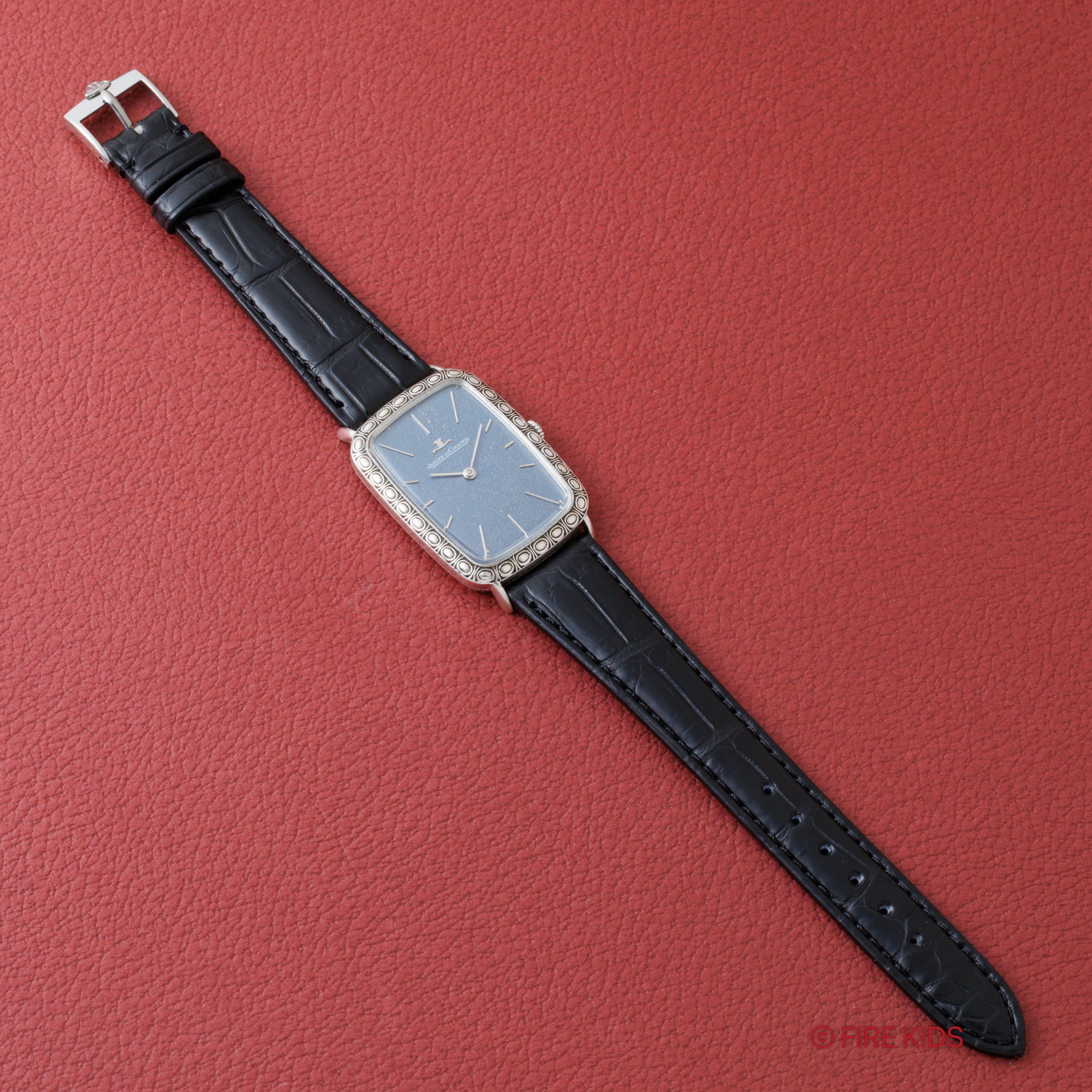 カルトラーレ ジャガールクルト レクタンギュラー 銀無垢ケース 手巻き 1970
