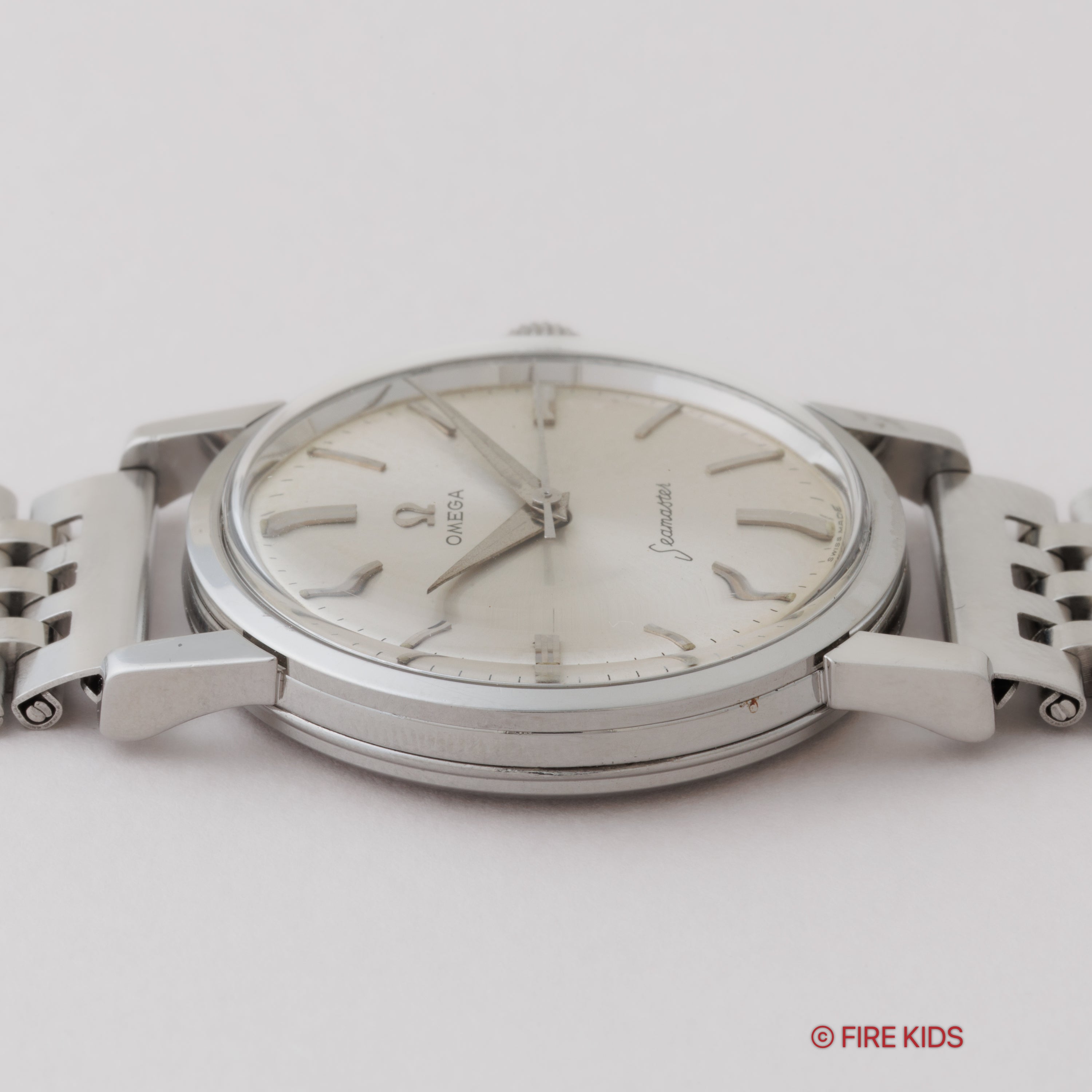 オメガ シーマスター 手巻き 1958年製 シルバーダイヤル Ref.2964 1 SC Cal.520