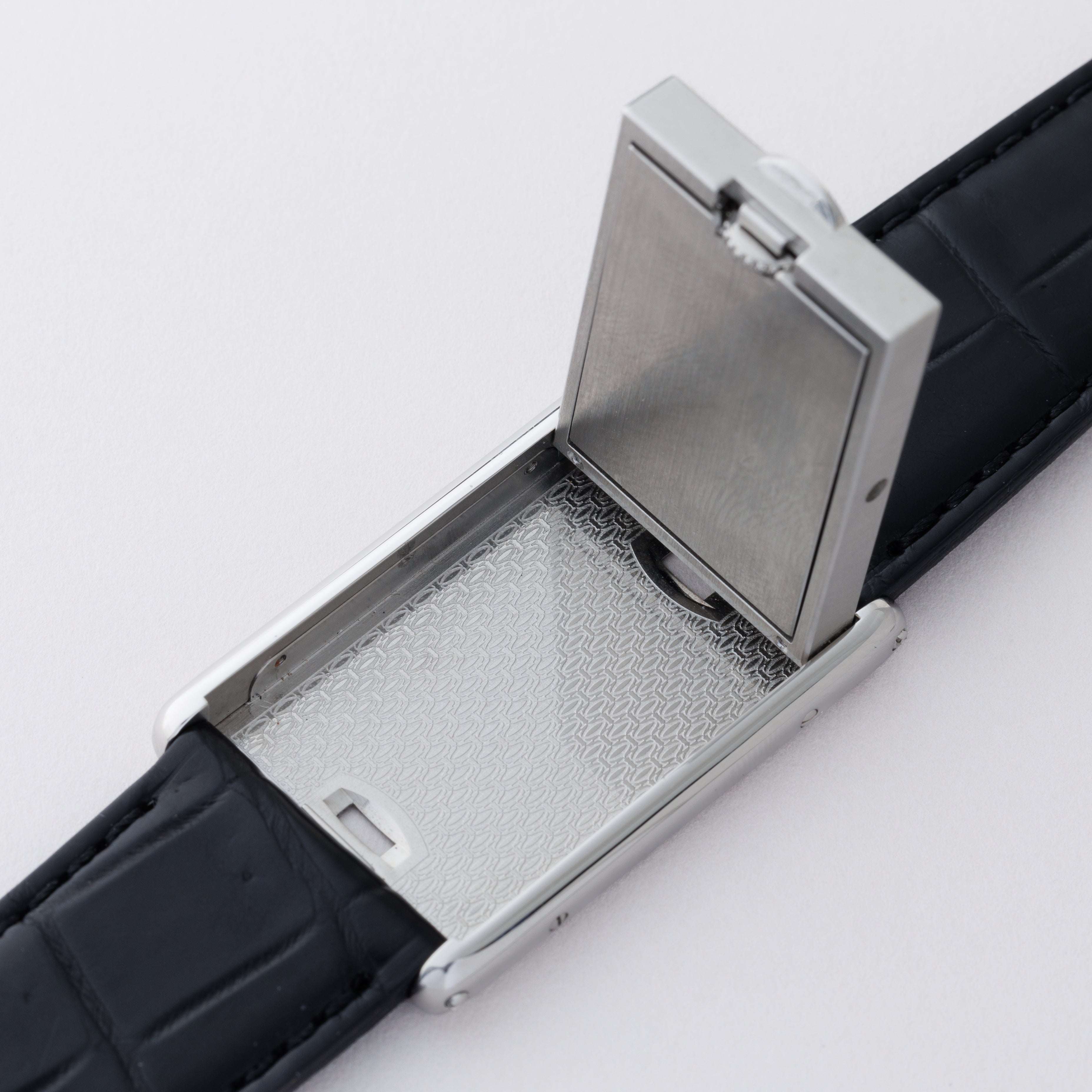 カルティエのバスタオル カルティエ cartier｜Tank Basculanteタンク バスキュラント｜MM