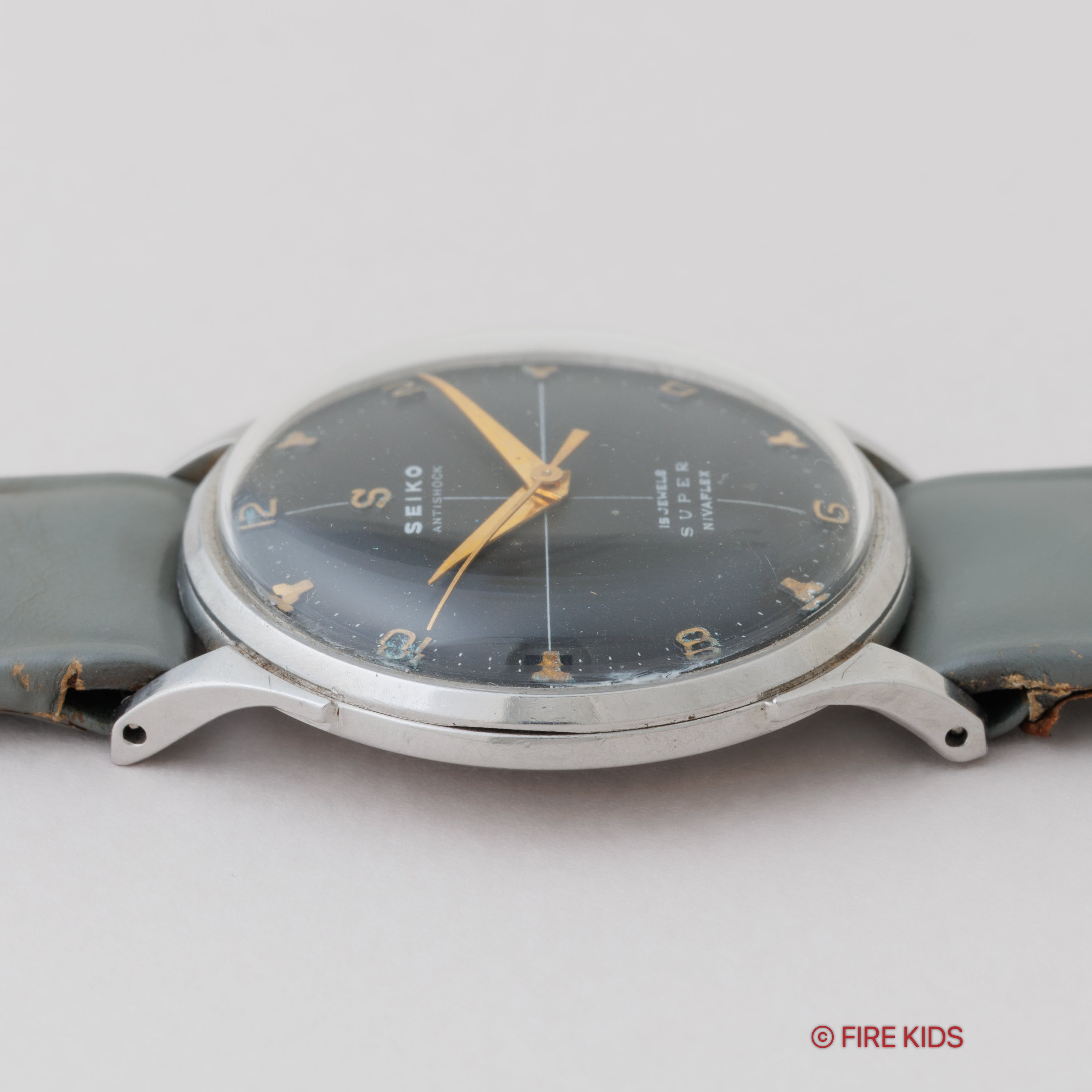 セイコー スーパー ブラックダイヤル 1956年製 Ref.S13001S 15石手巻きSSケース