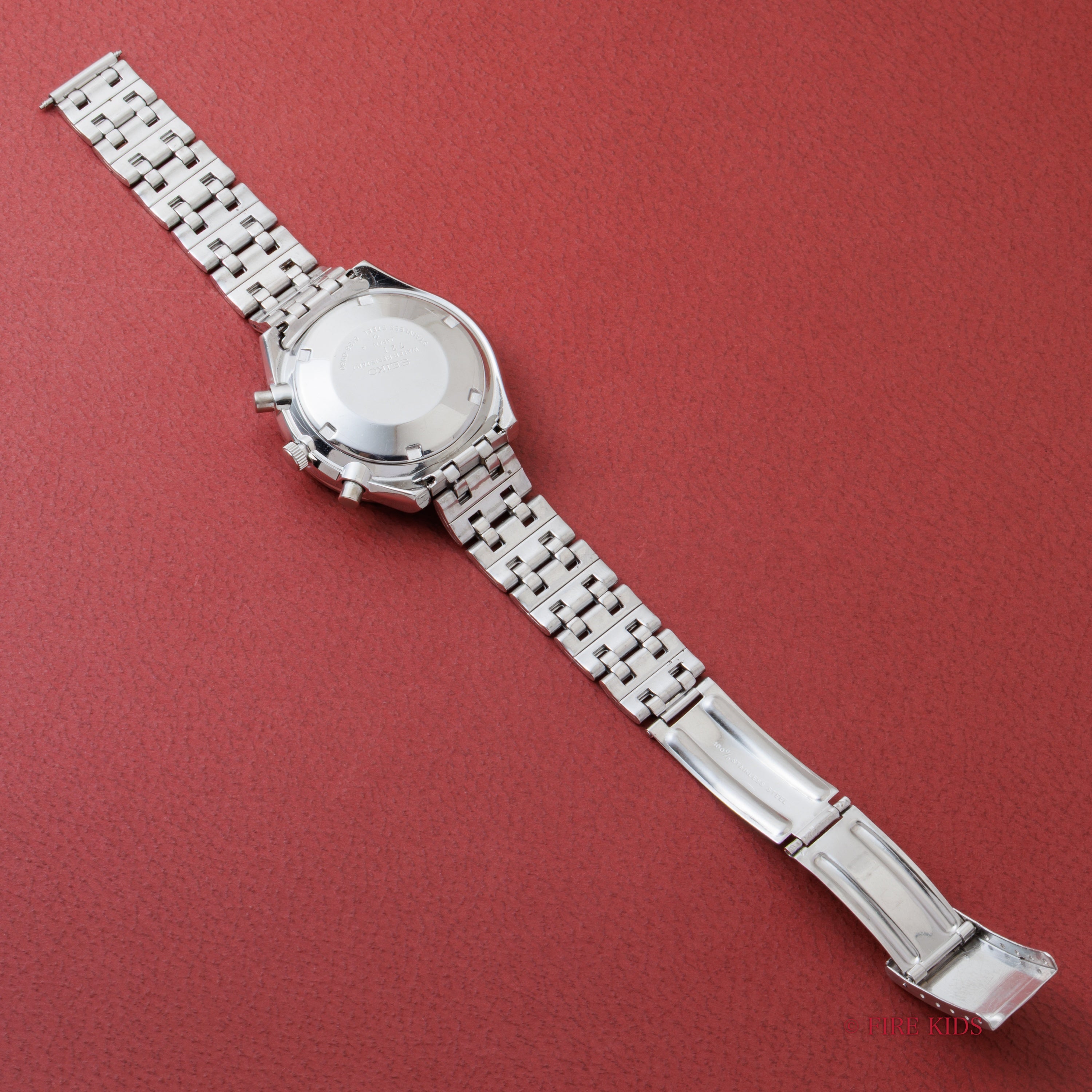 JAPAN 代表 本物 Vintage Icons: A Seiko 6138 Chronograph Collector's Guide