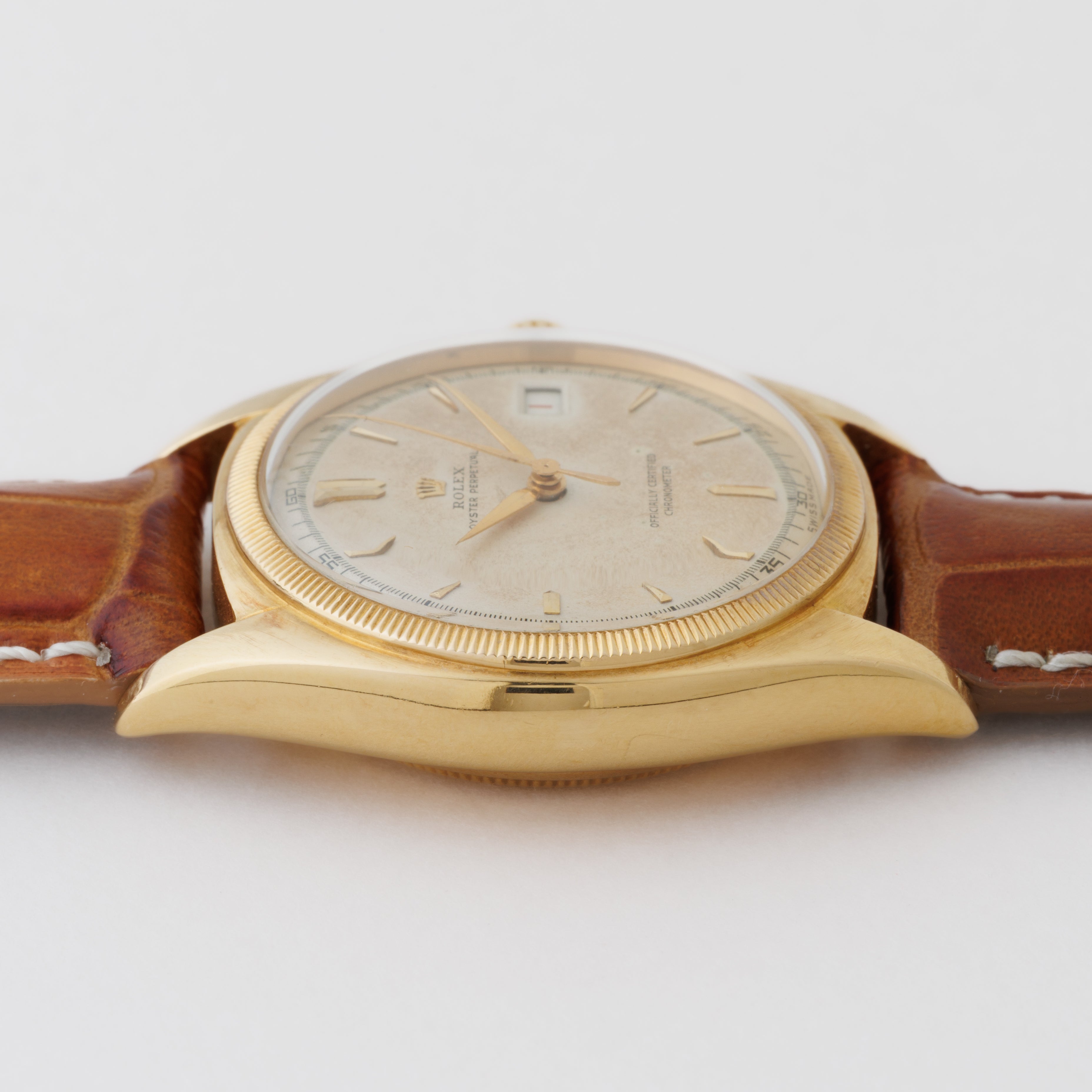 ロレックス 18金無垢プレデイトジャスト36 ビッグバブル Ovettone Ref.6105  1951年製 赤カレンダー 自動巻き