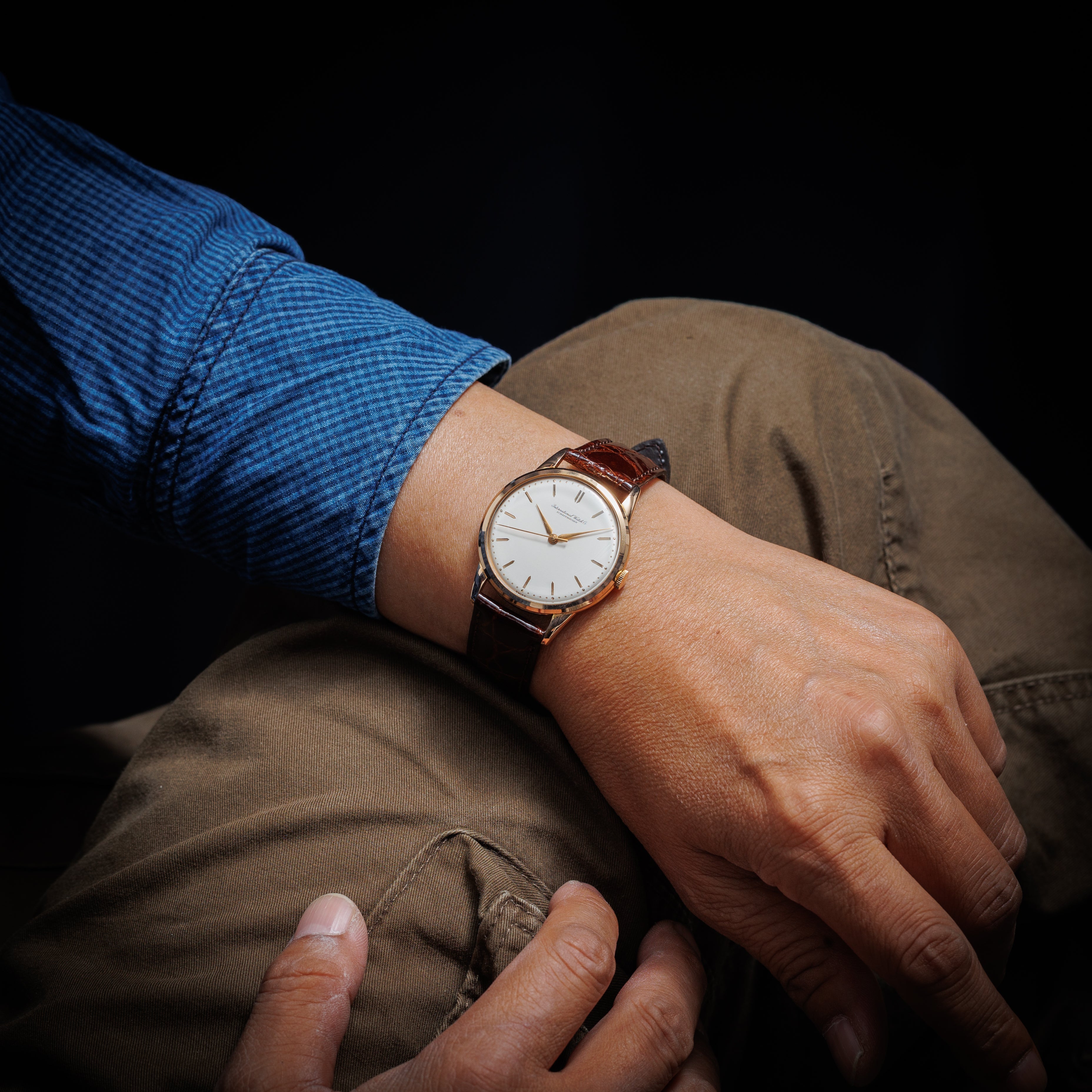IWC 18金無垢ピンクゴールドラウンドケース 1963年製 手巻き Cal