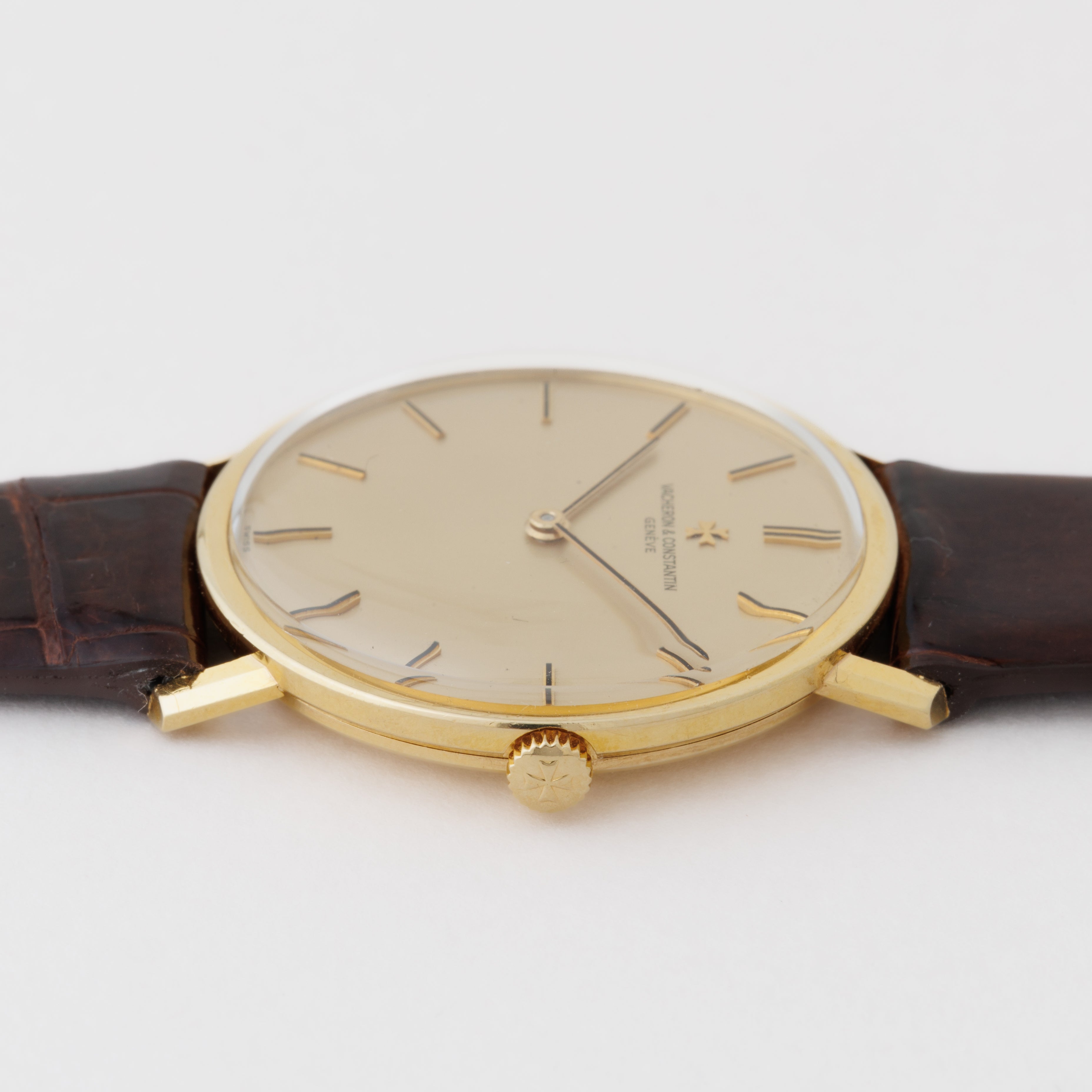 ヴァシュロン・コンスタンタン ラウンドケース 18金無垢 Ref.7811 Cal.K1014