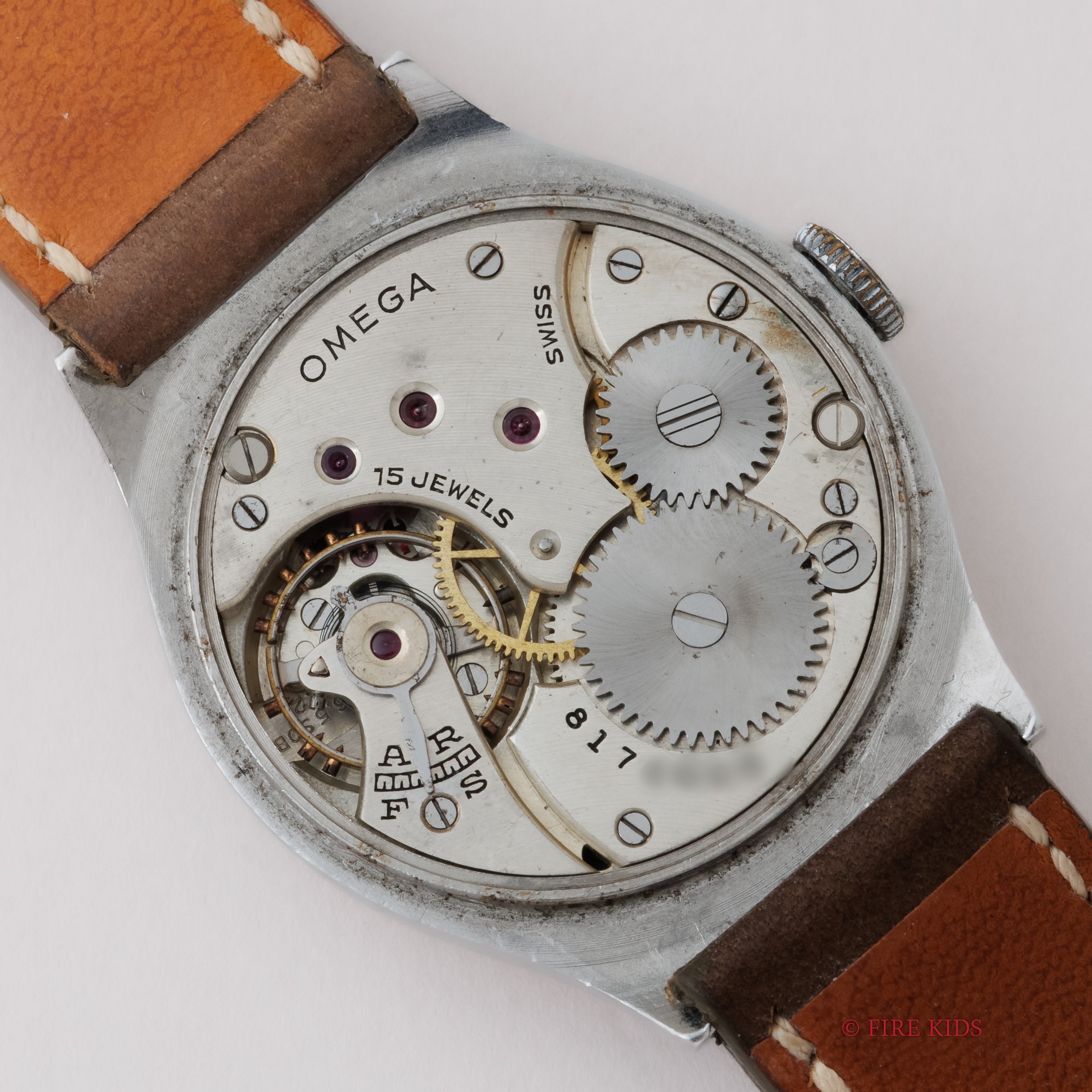 オメガ 1930年代製 Cal.26.5SOB T-2 ツートンダイヤル 手巻き