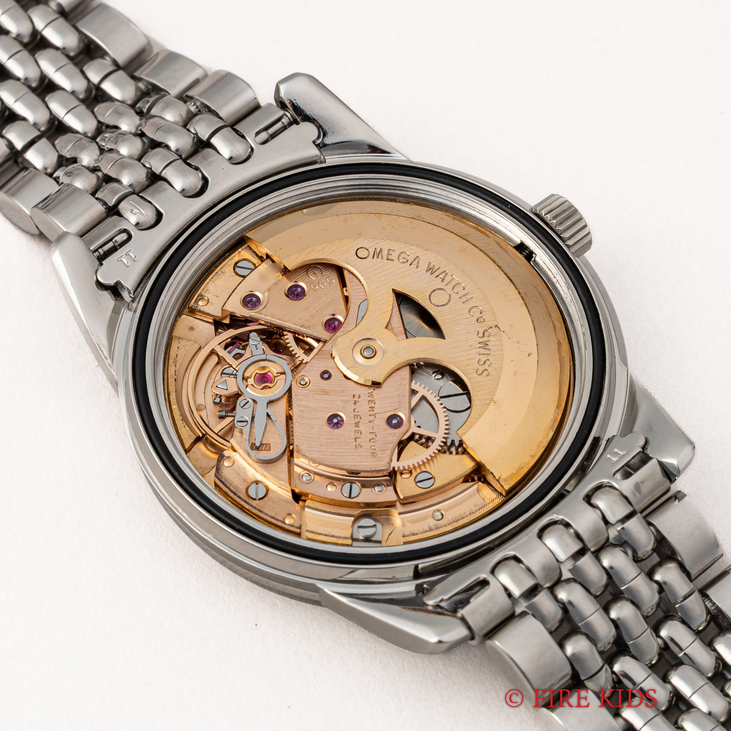オメガ シーマスター 自動巻き 1966年製 Ref.166009 クロス
