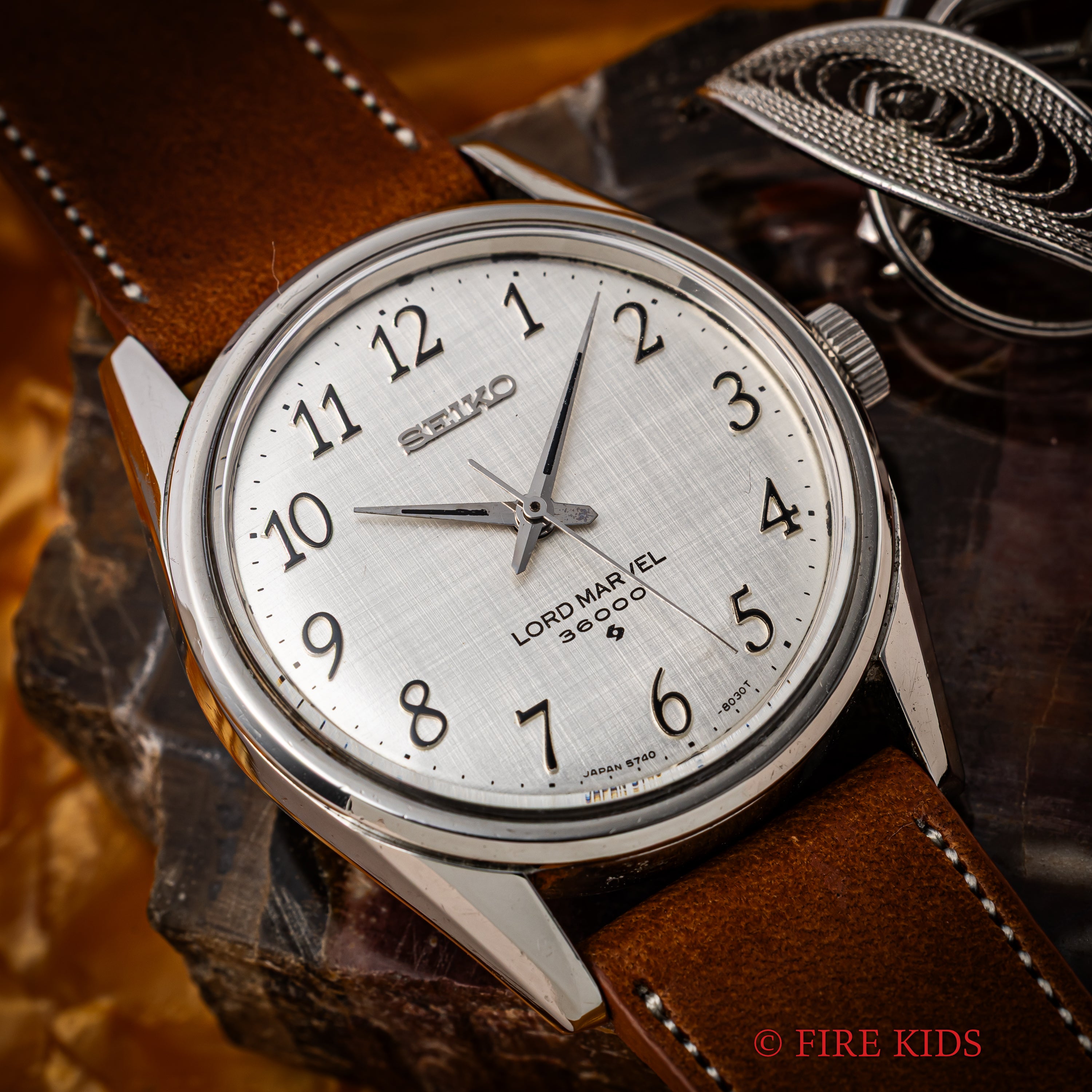 セイコー ロードマーベル 36000 1975年製 10振動手巻 ハイビートアラビアダイヤル