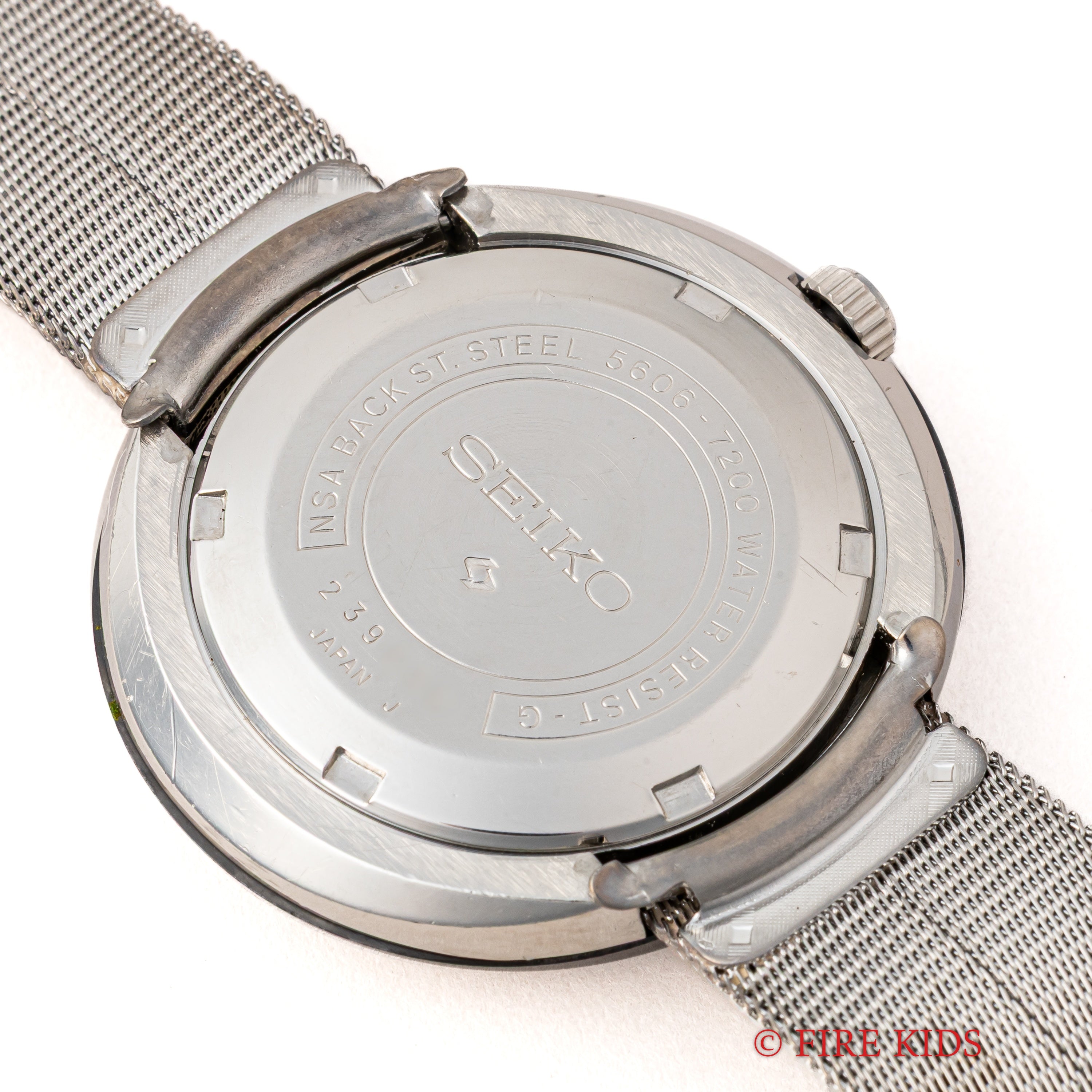 腕時計 SEIKO LM 5606-7200 自動巻 超硬オーバル デイデイト セイコー LM 1972年製 グレーダイヤル 超硬ケース カットガラス