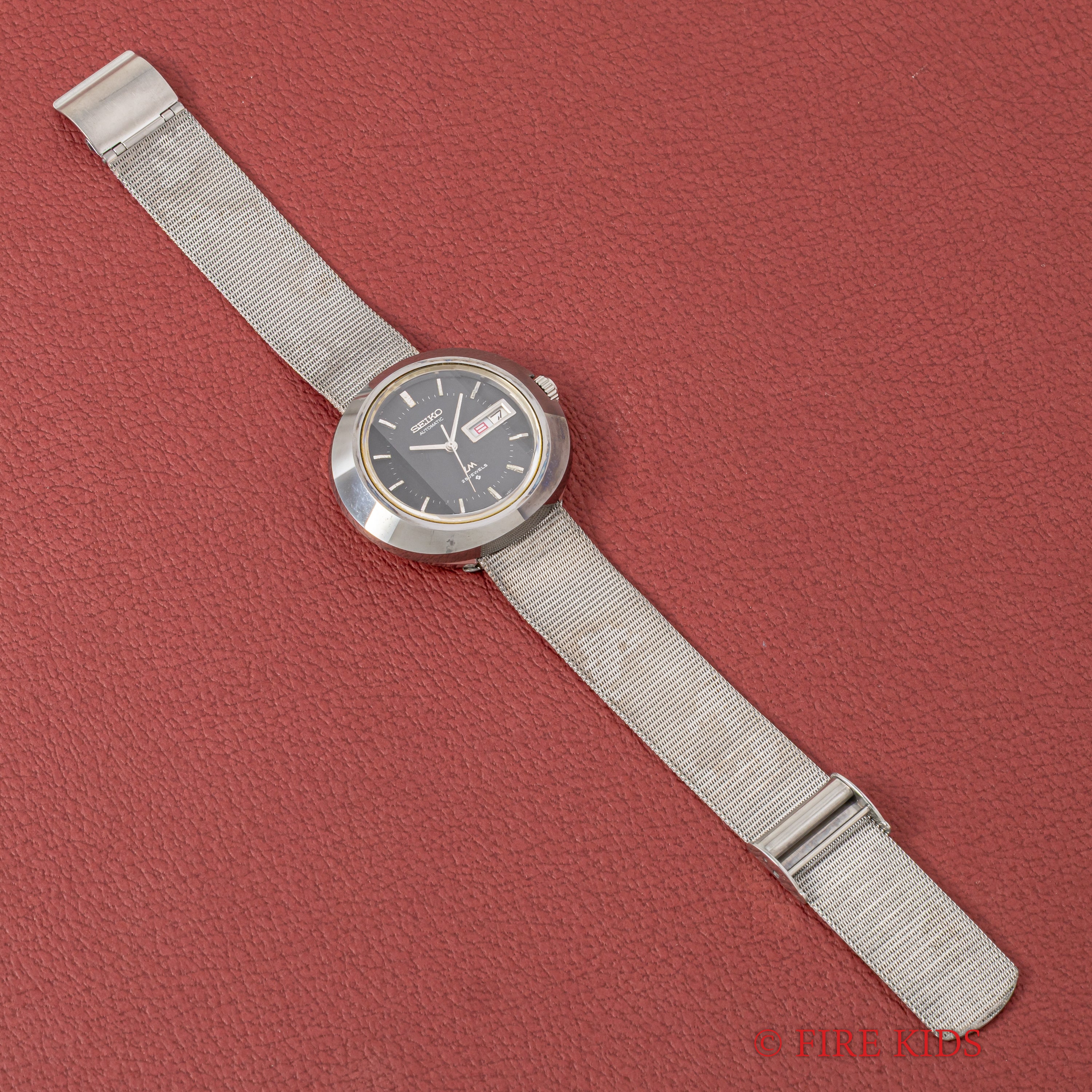 セイコー LM 1972年製 グレーダイヤル 超硬ケース カットガラス Ref.5606-7200 純正ブレス 自動巻き
