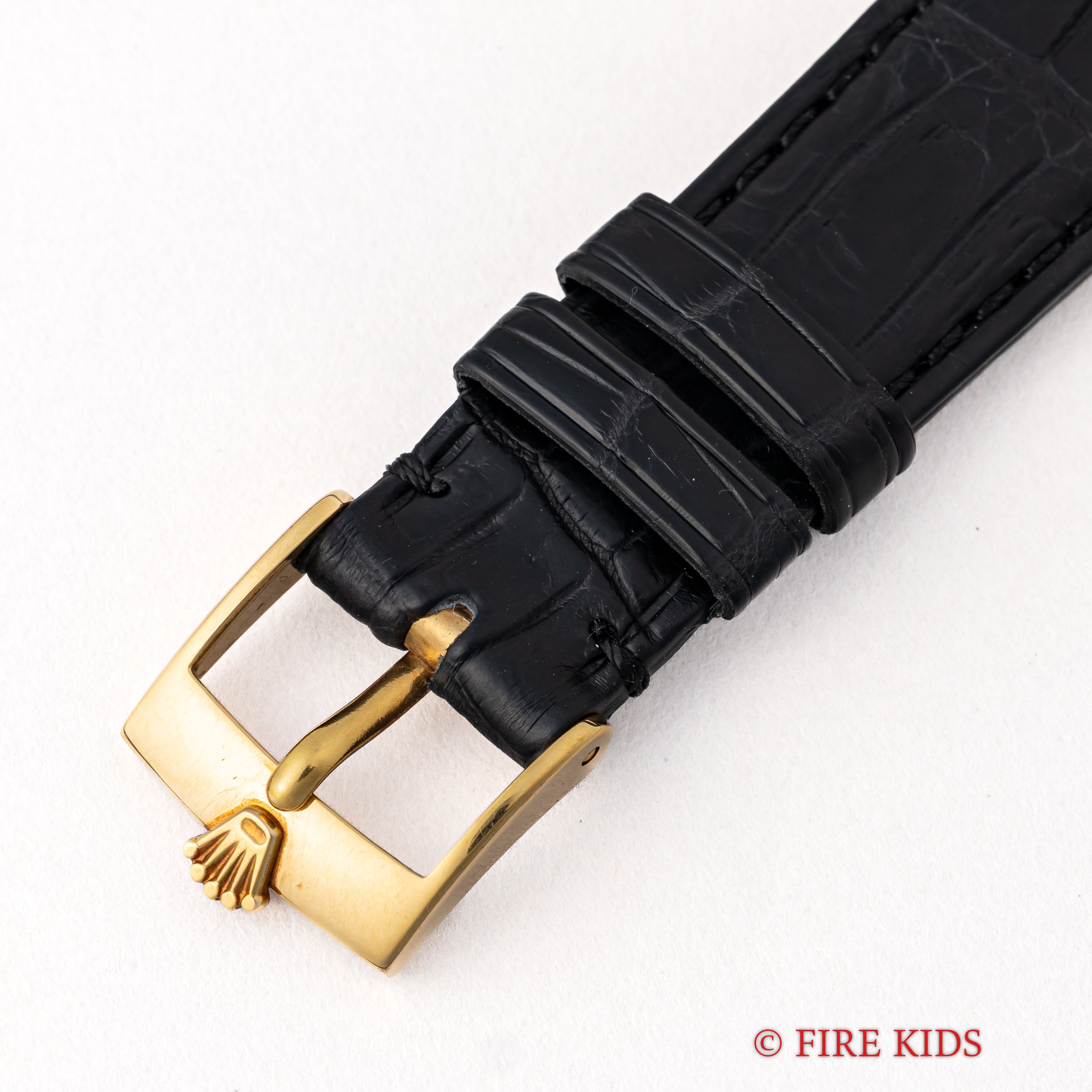 ロレックス チェリーニ 18金無垢イエローゴールド 1991年製 オーバル型 手巻き Ref.4083 純正金無垢王冠尾錠
