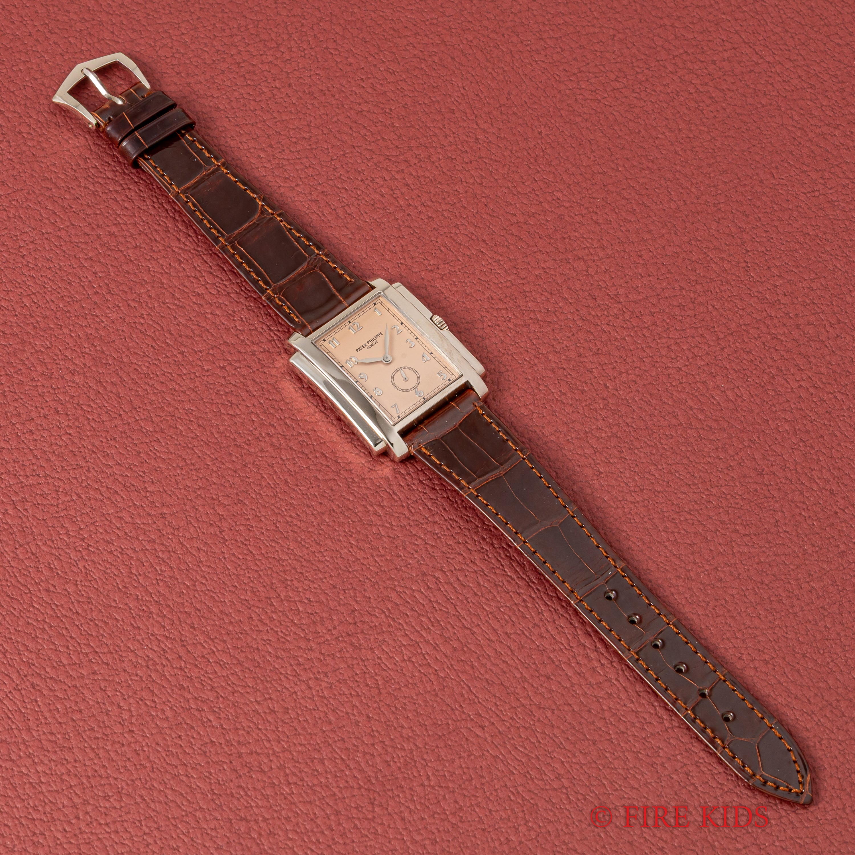 パテック・フィリップ ゴンドーロ 2000年代製 18金無垢ホワイトゴールド Ref.5024G-001 Cal.215  手巻き 箱、取扱説明書、冊子付