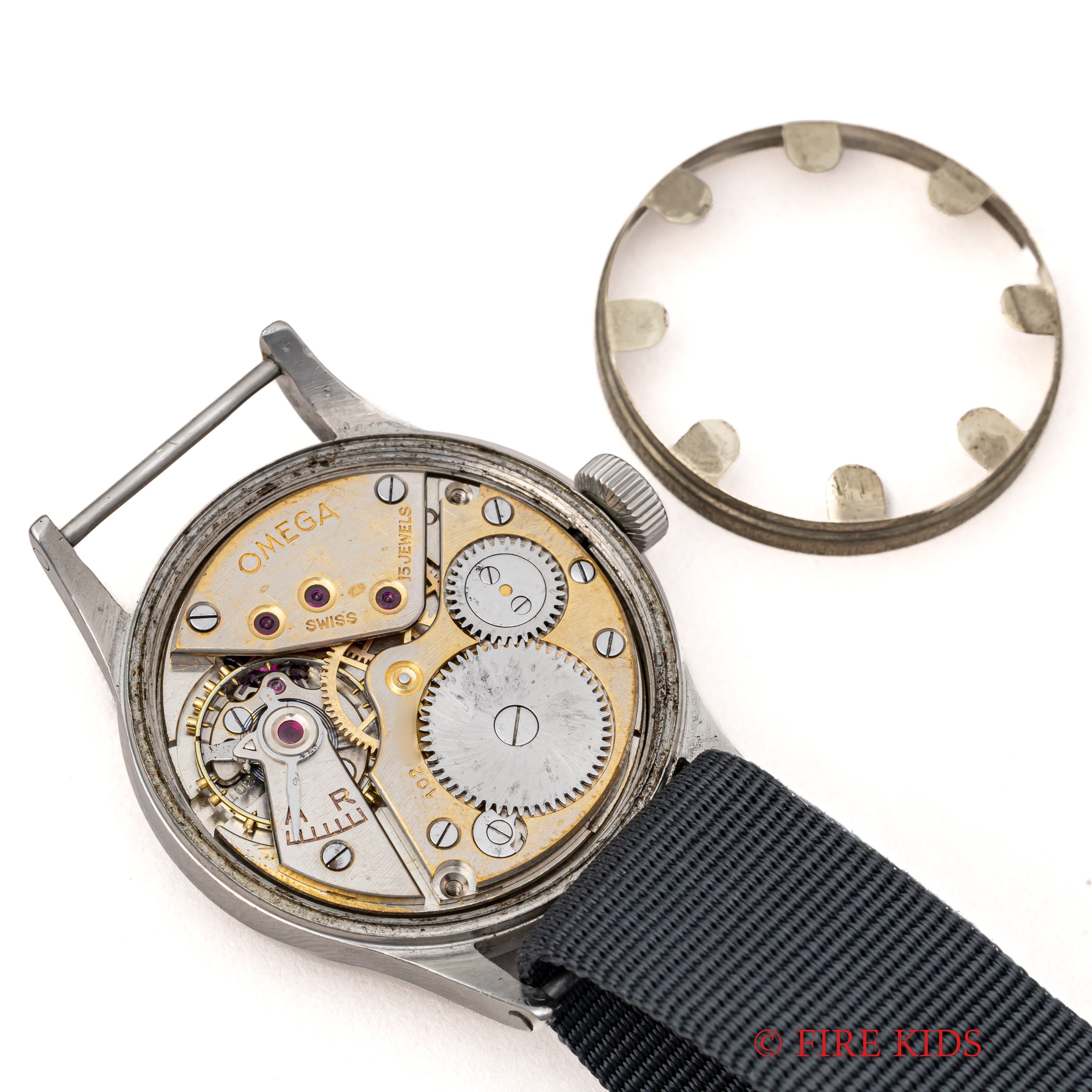 激レア★1940's クリントン ブルズアイ ミリタリースタイル 手巻き腕時計 激レア☆1940's クリントン ブルズアイ ミリタリースタイル 手