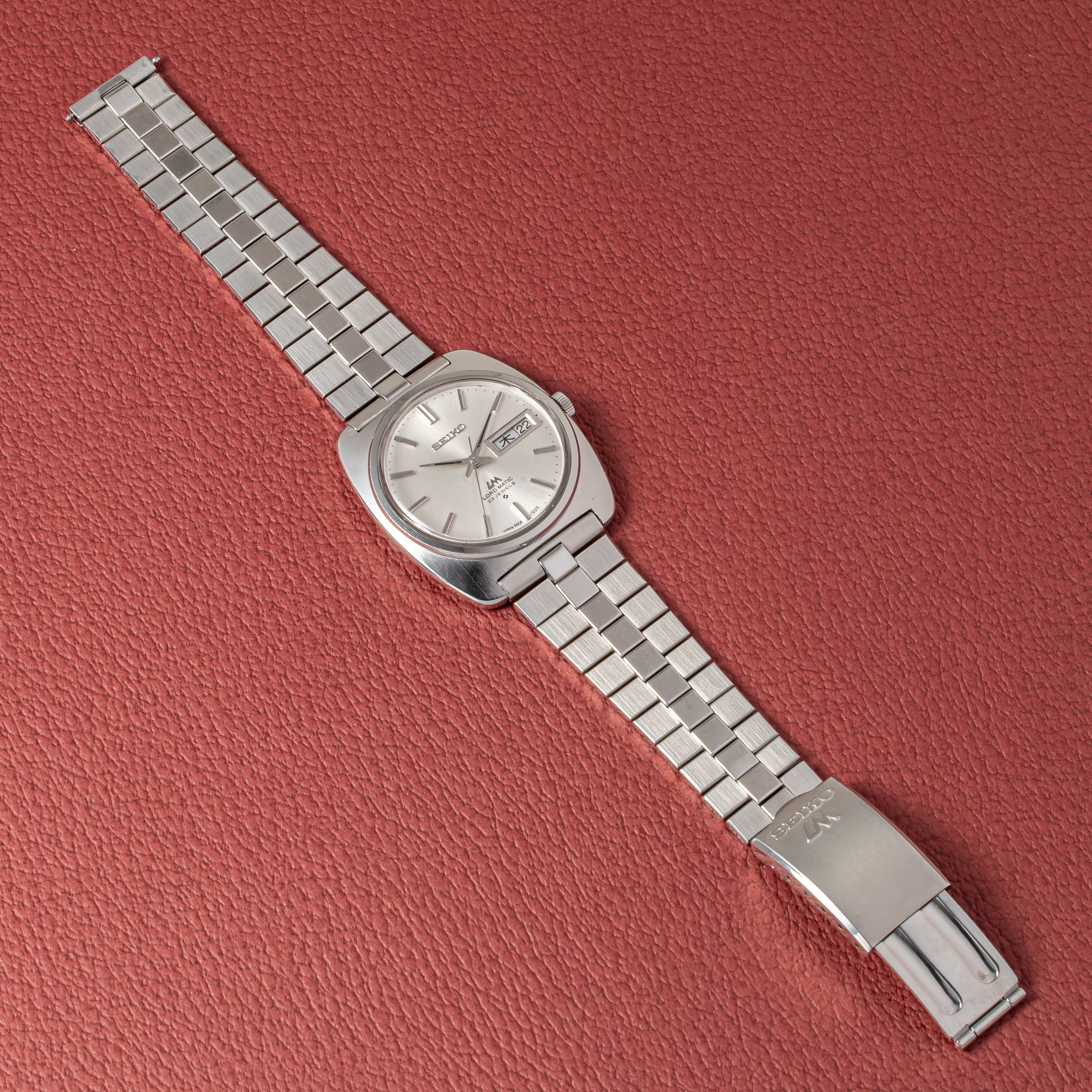 セイコー ロードマチック トノー型 1969年製 Ref.5606-5040 純正