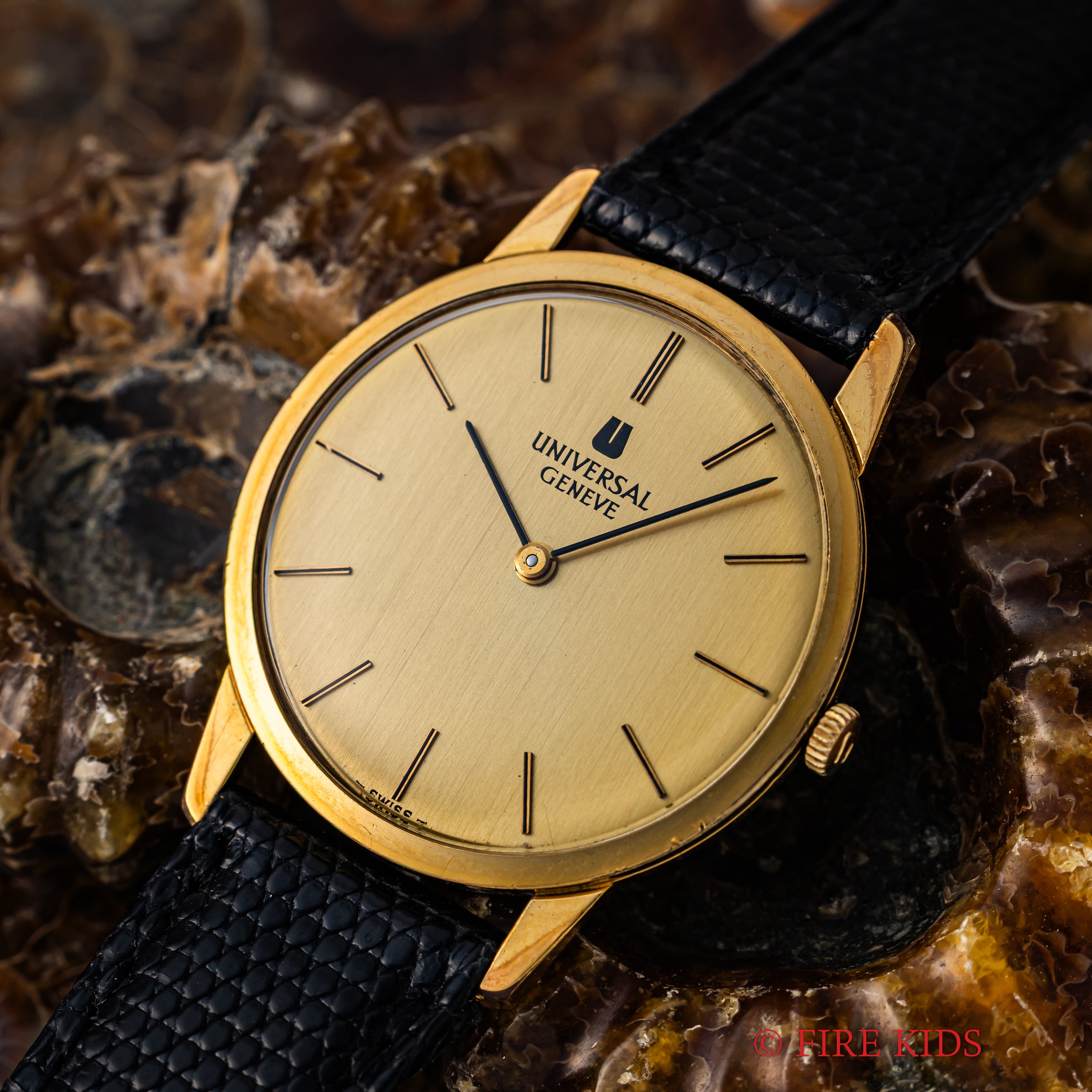 ユニバーサル・ジュネーブ 手巻き 1970年代 / UNIVERSAL GENEVE