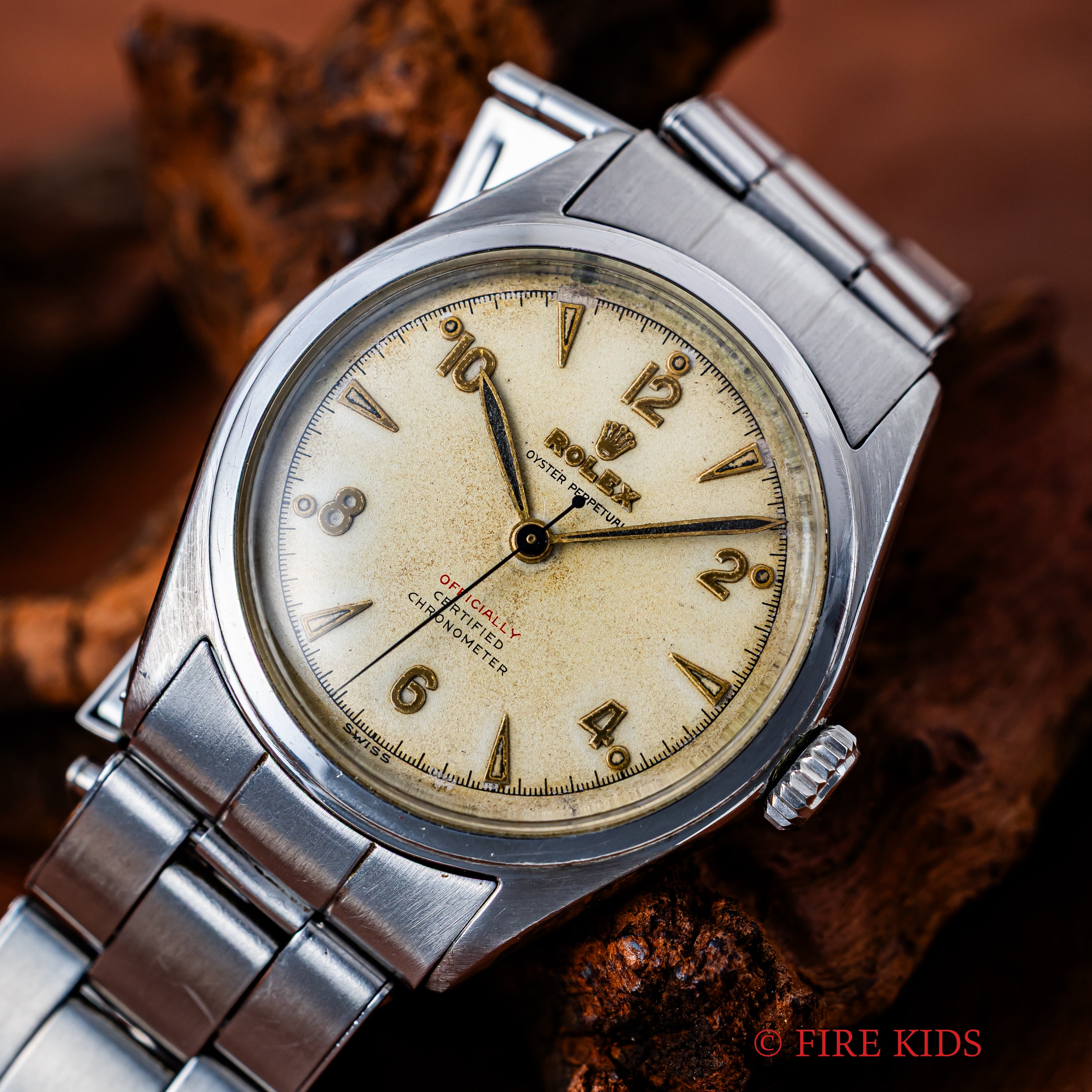 ロレックス セミバブルバック スーパーオイスターリューズ 1951年製 赤OFFICIALLY Ref.6085 プロペラハンド