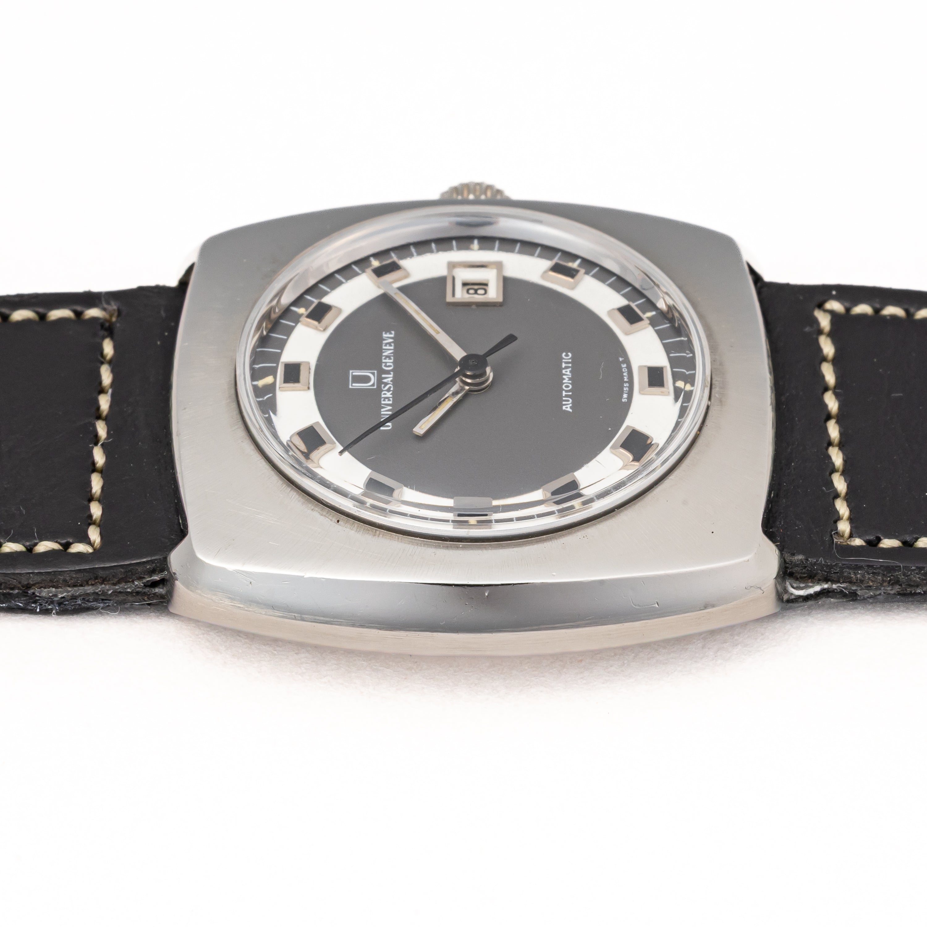ユニバーサルジュネーブ スクエアケース 自動巻き 1970年代 Ref.827600