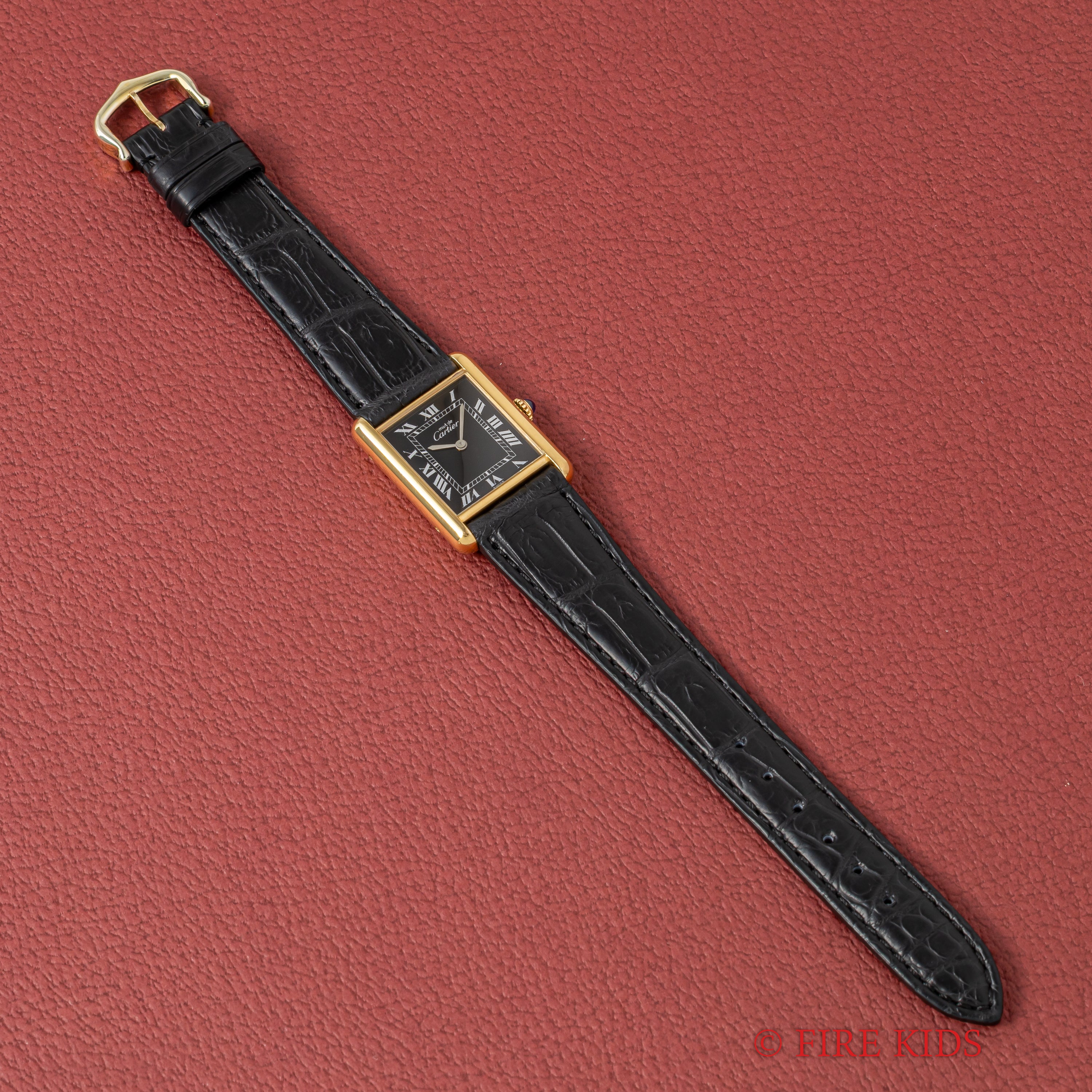 カルティエ マストタンク 1980年代製 LMサイズ ブラックローマンダイヤル 純正尾錠、箱、ギャラ付き