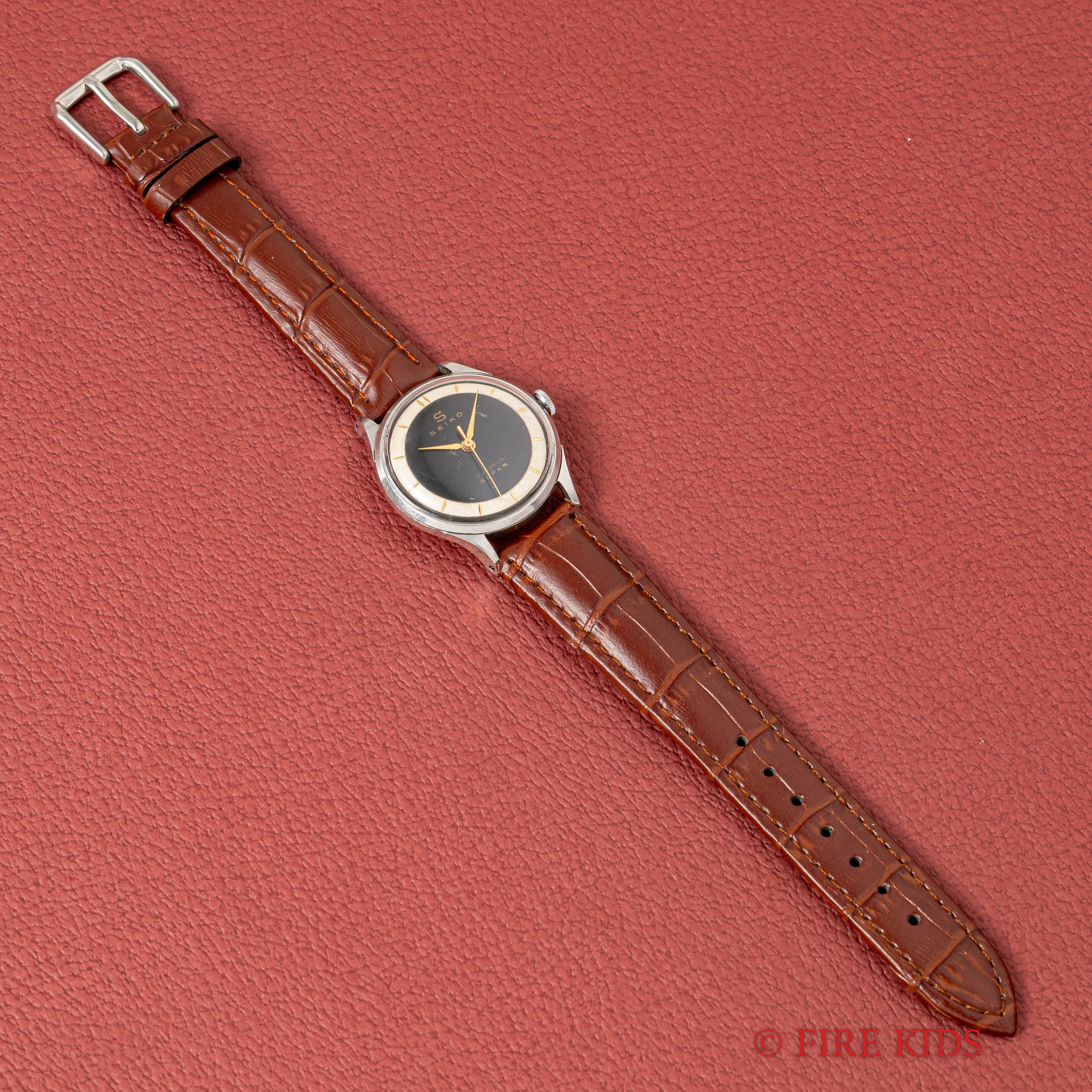 セイコー スーパー ツートンレコードダイヤル 1955年製 Ref.13006 17石手巻 SSケース