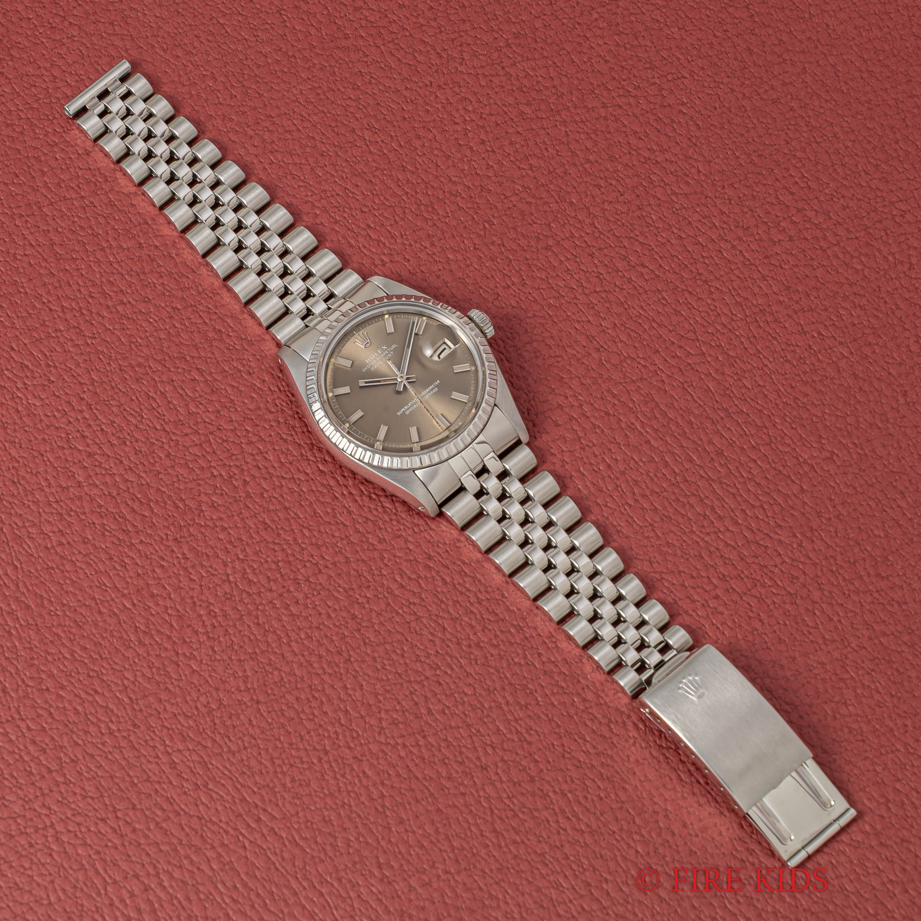 ロレックス デイトジャスト グレーゴーストダイヤル ワイドボーイ 自動巻き 1977年製 Ref.1603 Cal.1570