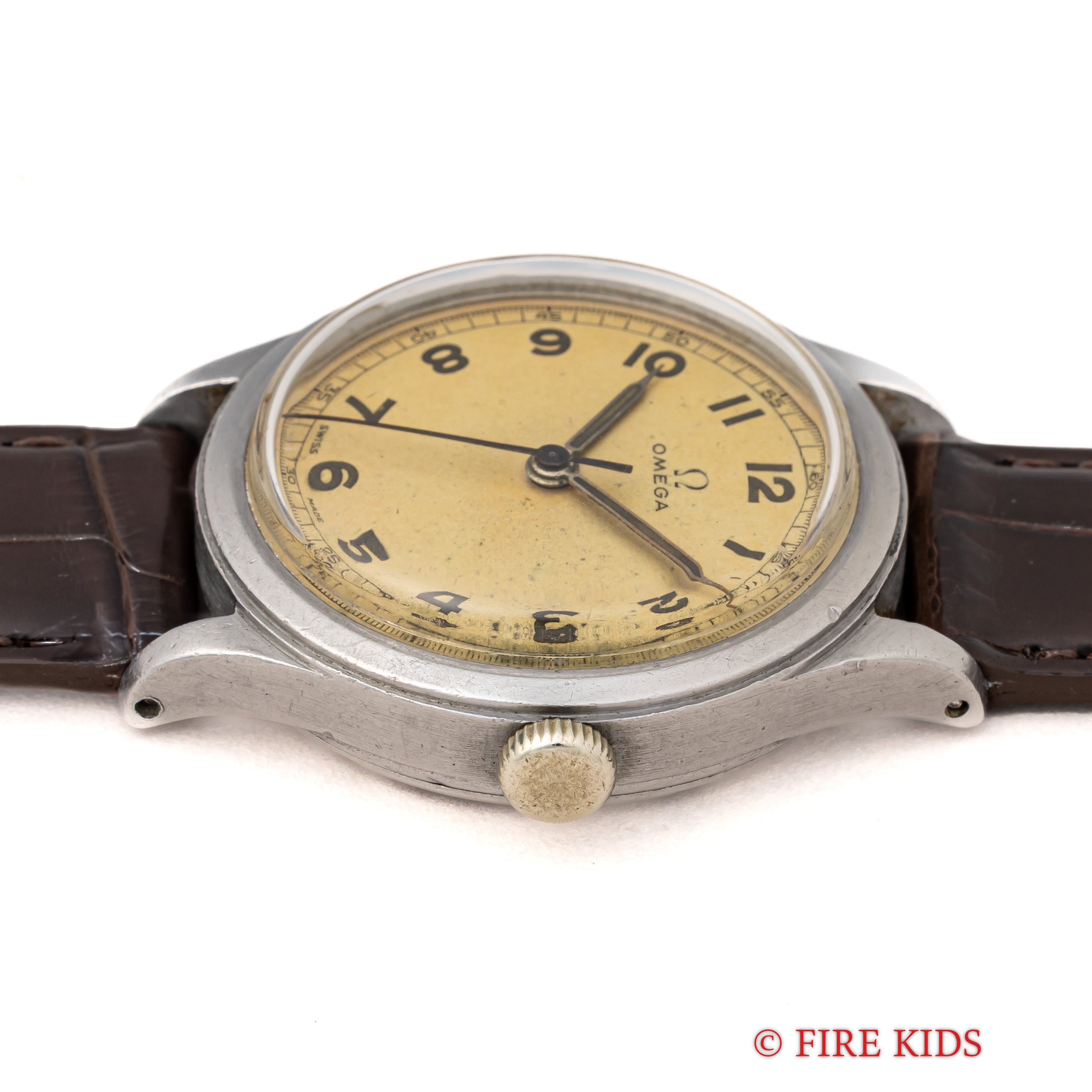 オメガ 1944年製 Ref.2179/4 Cal.30T2SC ルーレットダイヤル 民生用