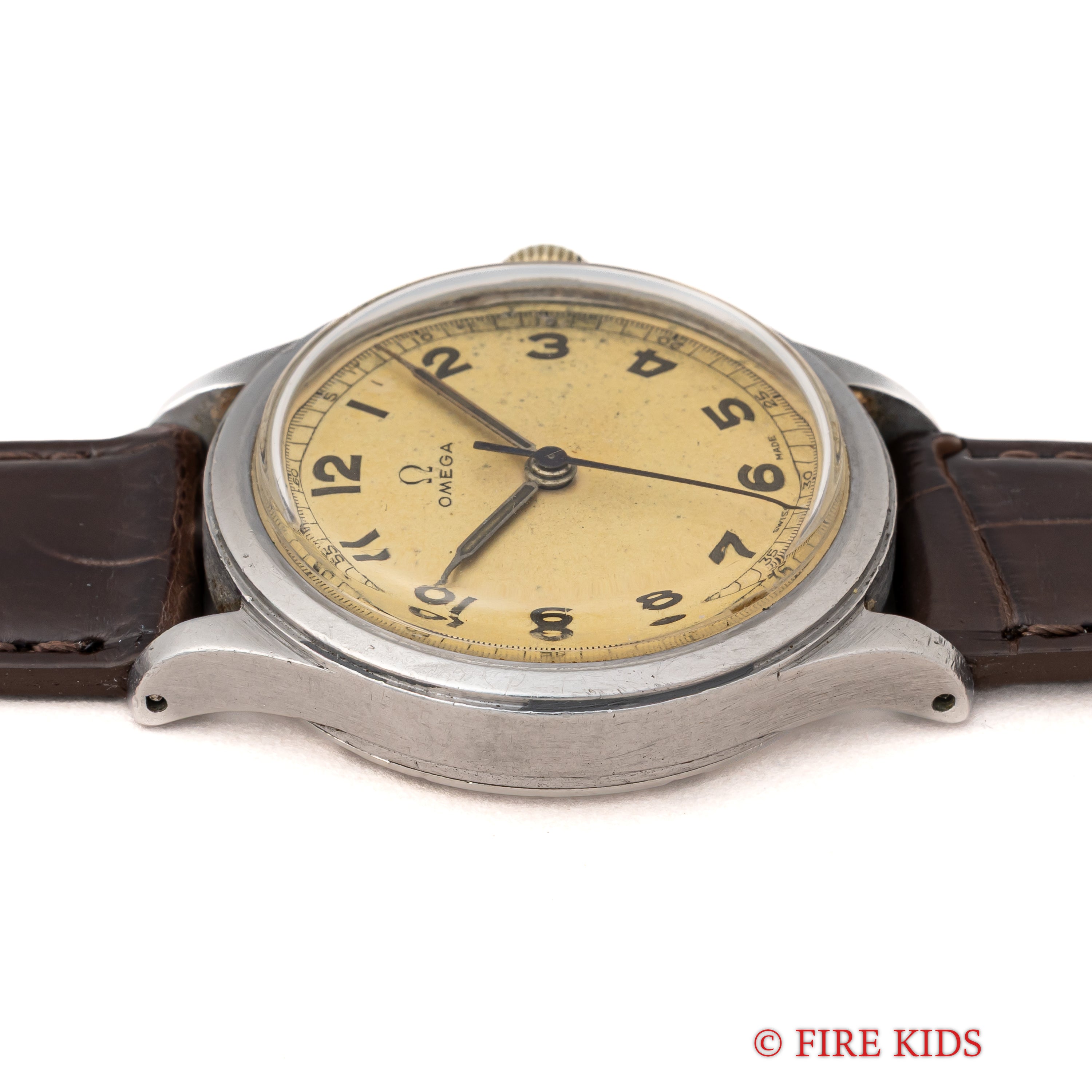 オメガ 1944年製 Ref.2179/4 Cal.30T2SC ルーレットダイヤル 民生用