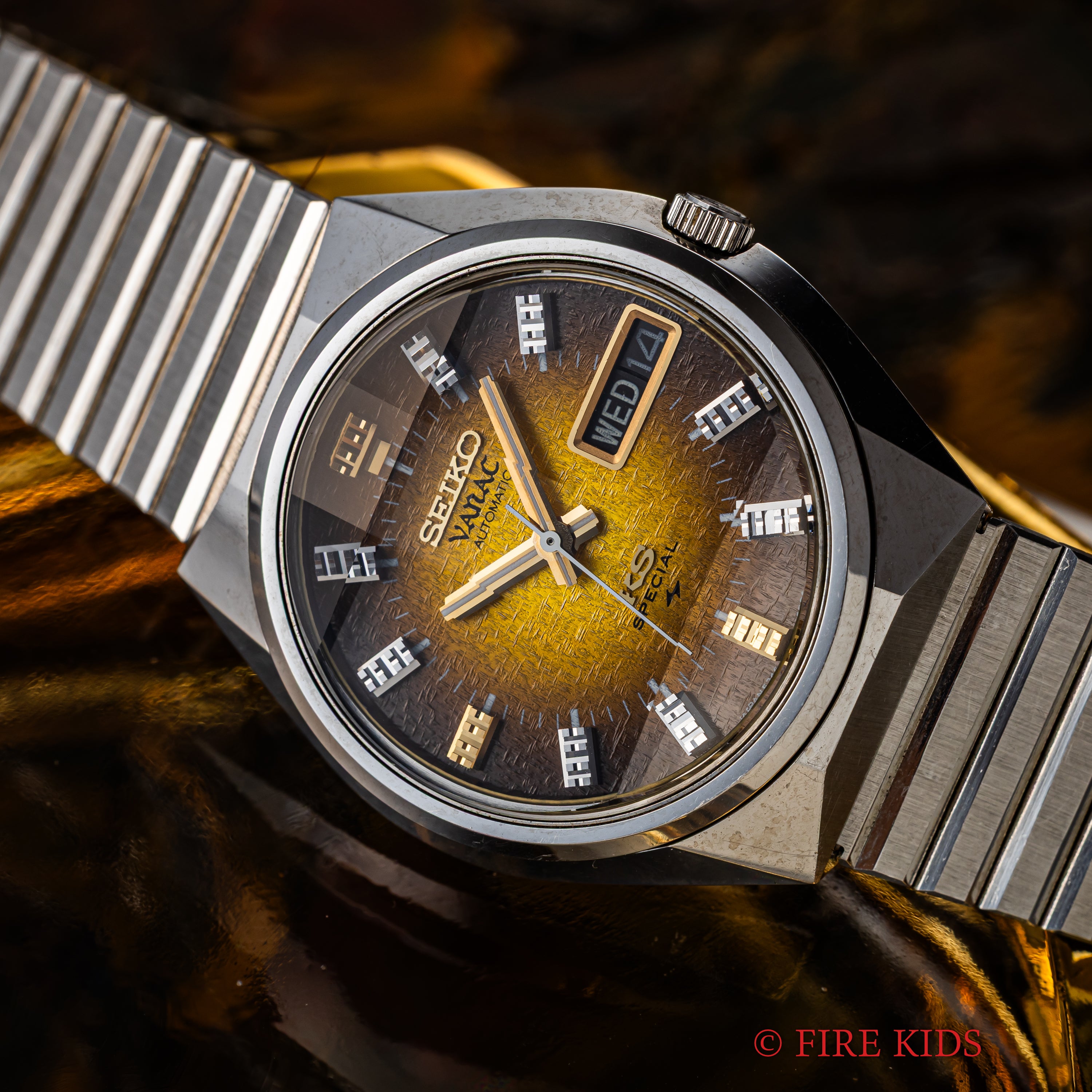 キングセイコー バナック スペシャル 1973年製 Ref.5246-6070 ブラウングラデーションダイヤル カットガラス ハイビート自動巻き タグ付き