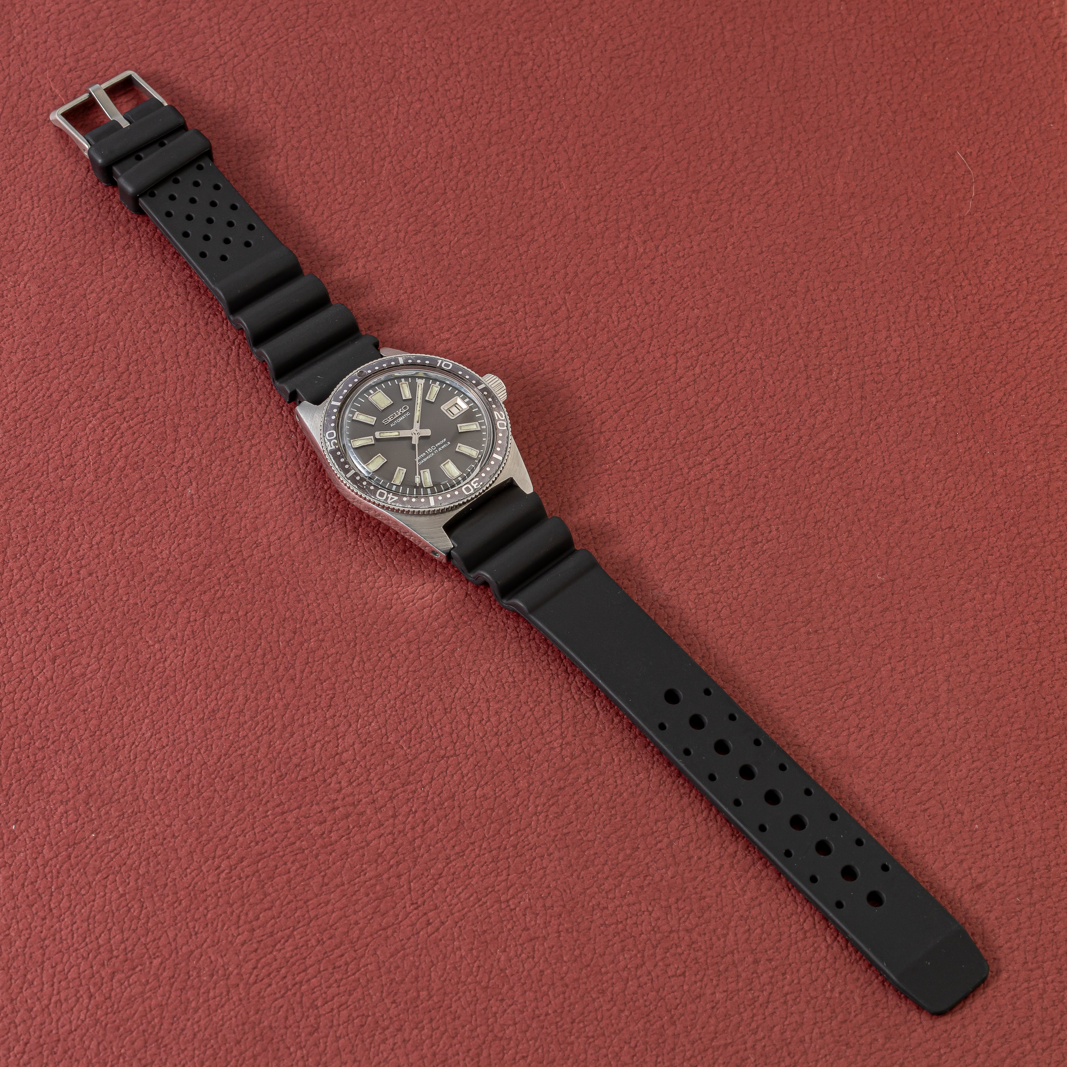 セイコー ダイバー 150m 1966年製 ファーストモデル Ref.6217-8001
