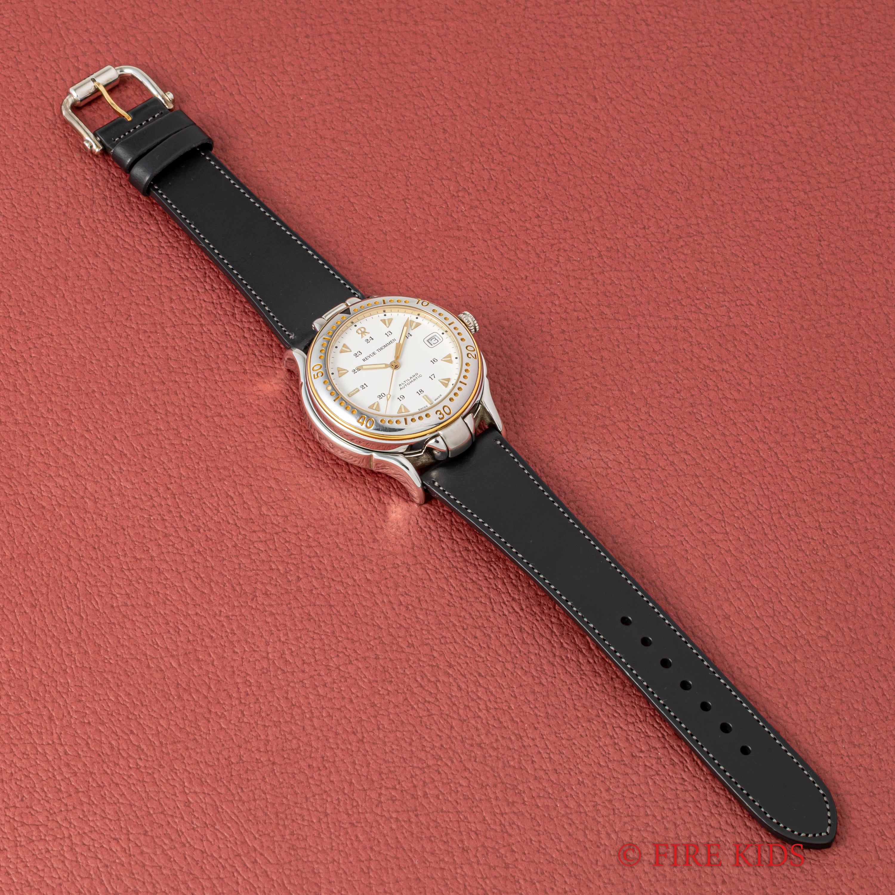 レビュートーメン アルティランド 1990年代製 自動巻 コンパス 高度計付きフィールドウオッチ