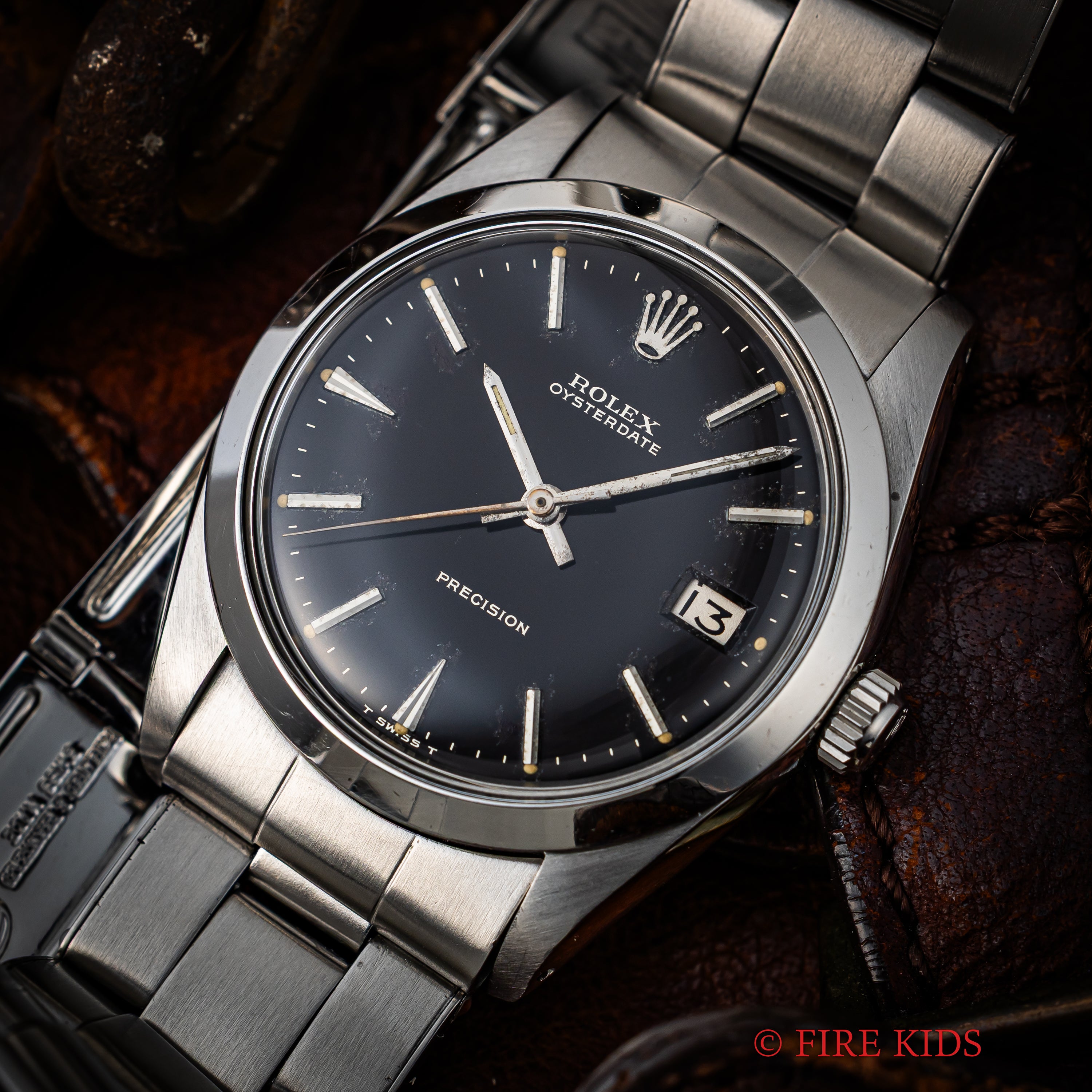 ロレックス オイスターデイト 1966年製 Ref.6694 手巻 ブラックギルトダイヤル ドーム風防 純正リベット