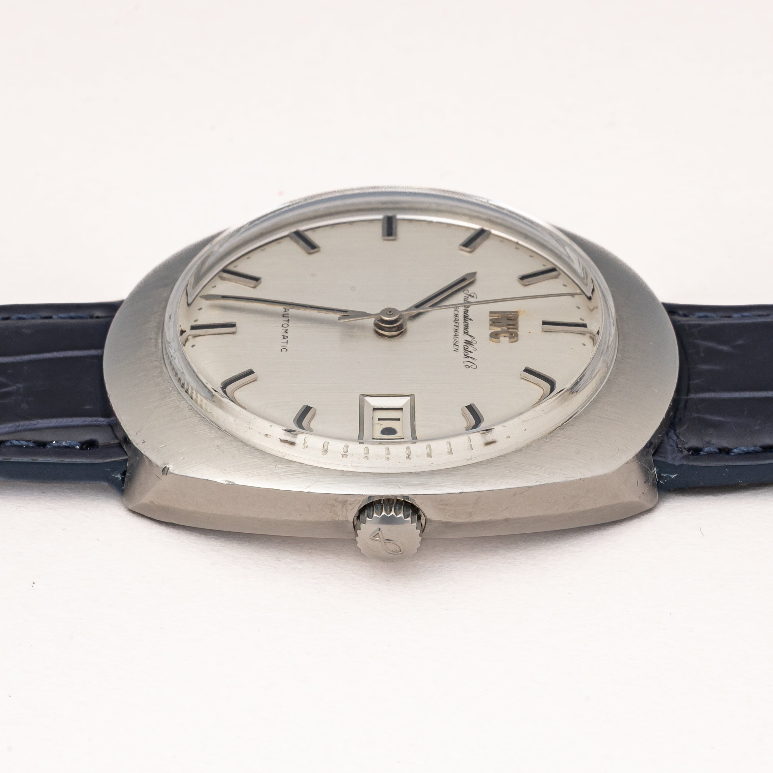 IWCトノー型ケース 1970年製/昭和45年製 ペラトン式自動巻 Cal.