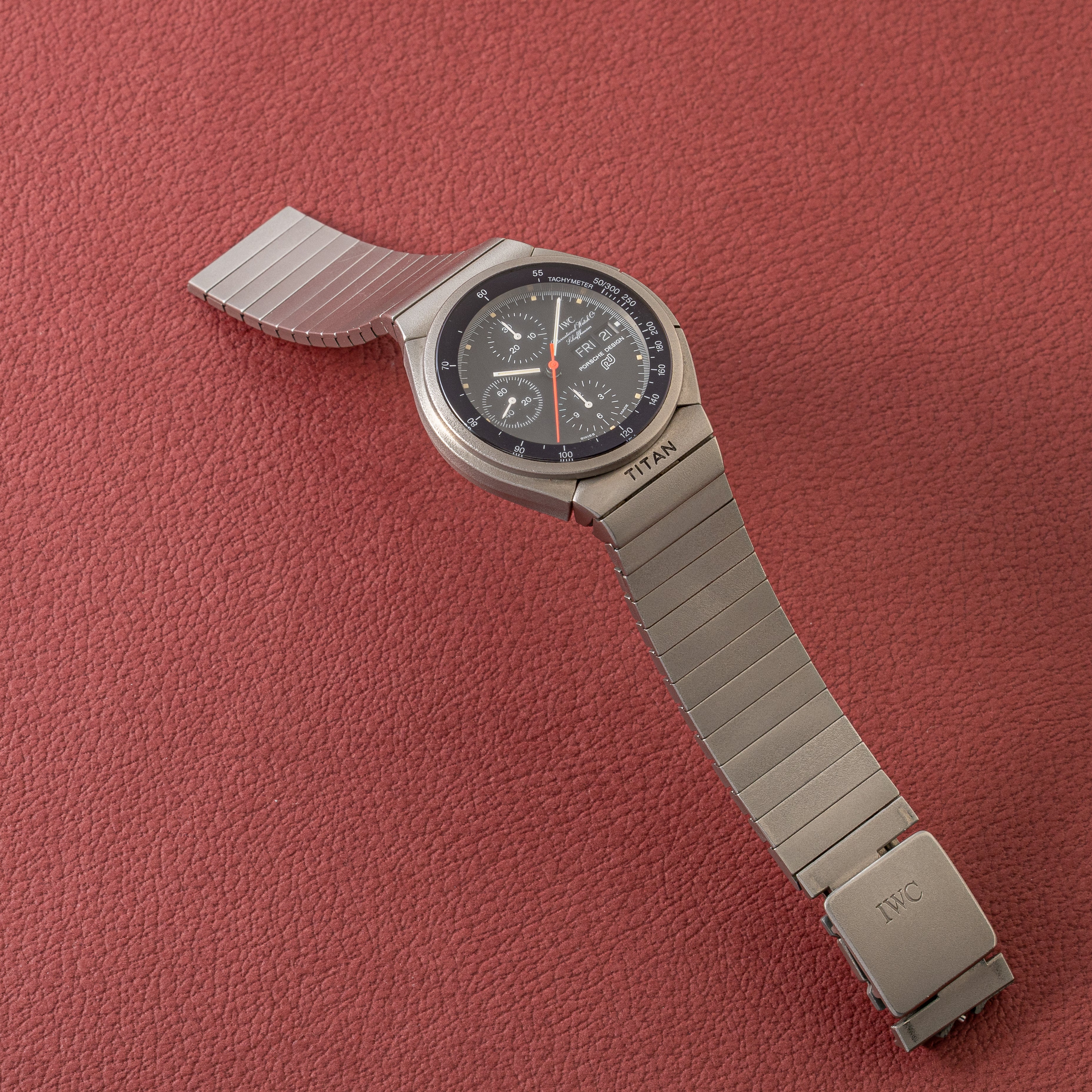 ポルシェデザイン by IWC クロノグラフ 1982年製 Ref.3700 箱