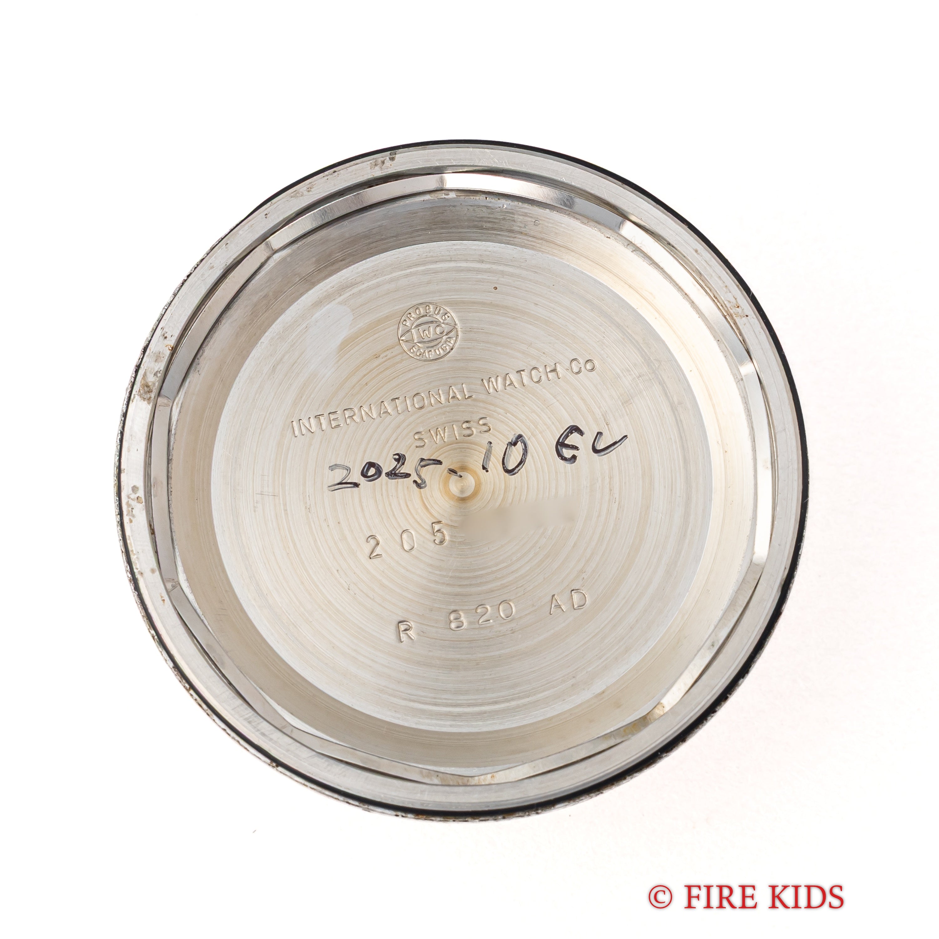 IWC ラウンドケース 1972年製 Ref.820AD ペラトン式自動巻き Cal.8541B 純正メッシュブレス