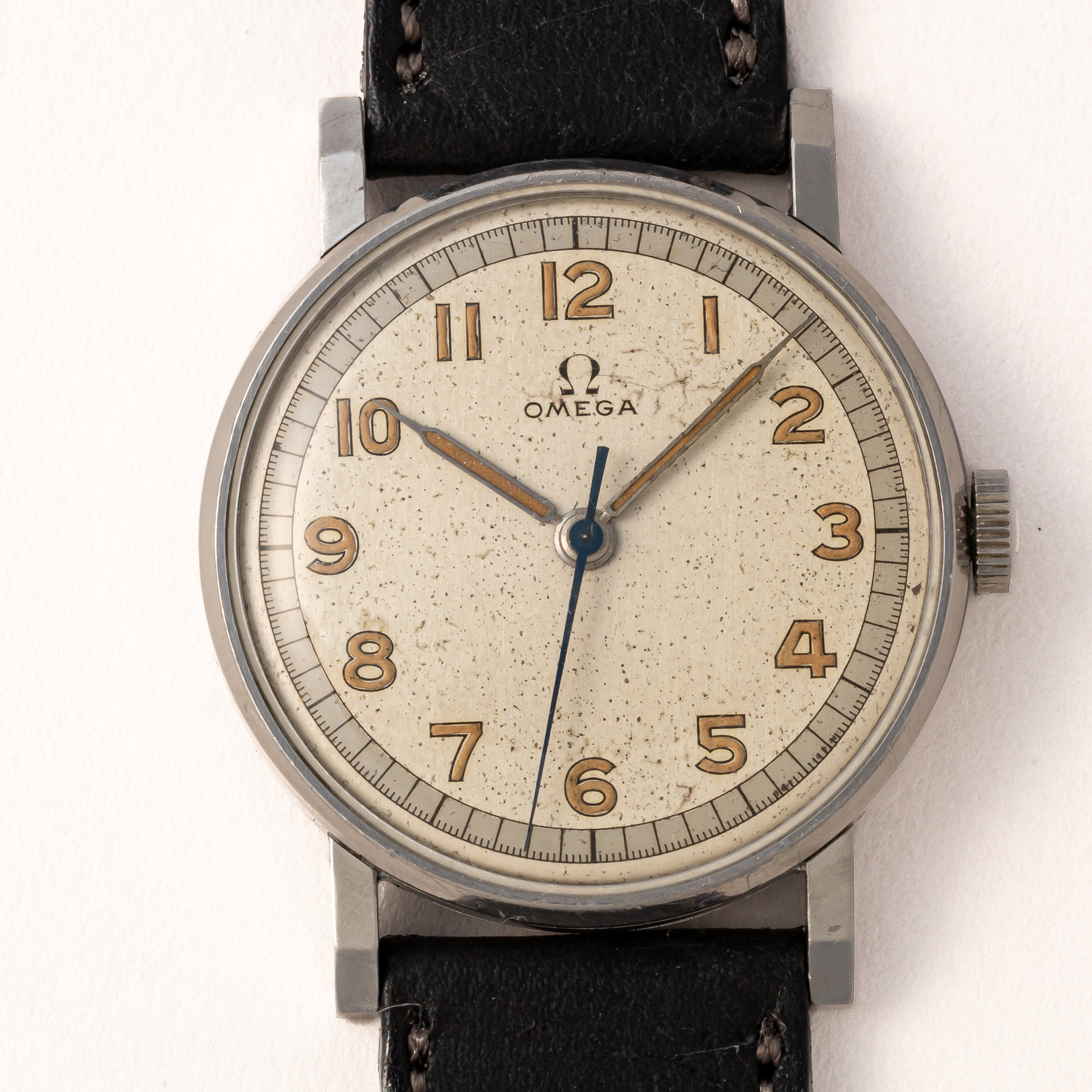 オメガ 30mmキャリバー 1947年製 Ref.2242/3 手巻き Cal オメガ 30mmキャリバー 1947年製 Ref.2242/3 手巻き Cal