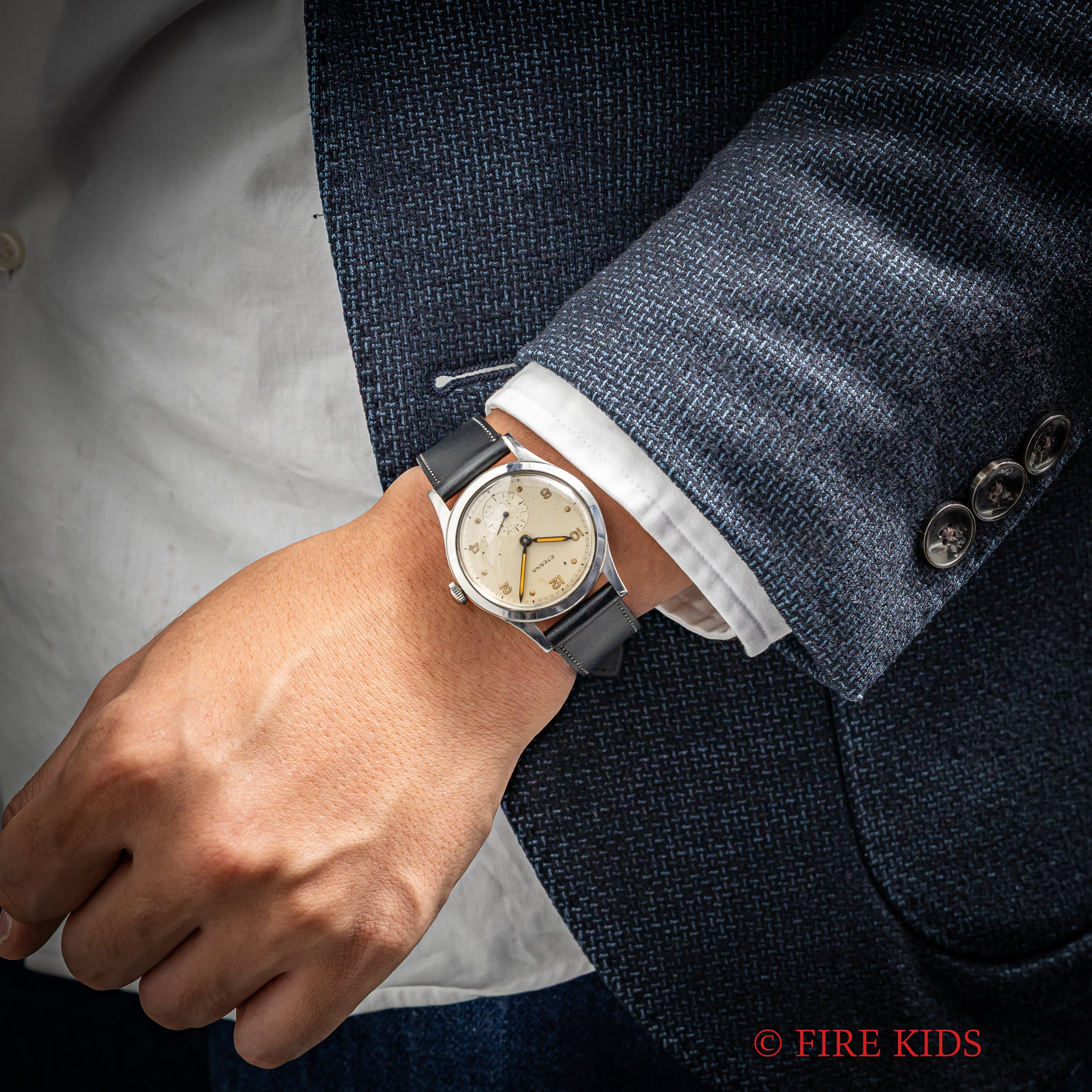 エテルナ 1940年代製 ラウンドケース 手巻 Cal.520H