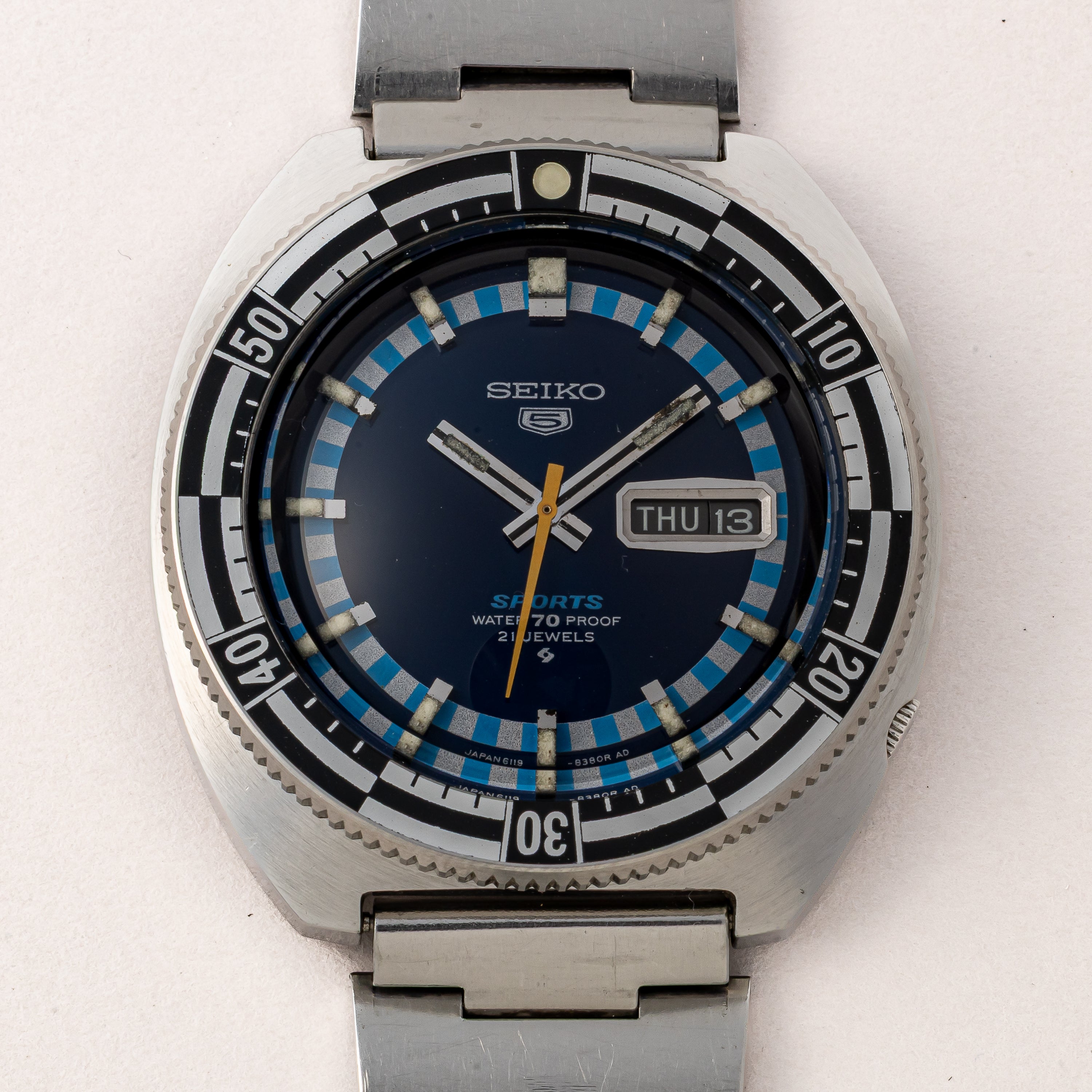 セイコー5スポーツ 1969年製 Ref.6119-8300 回転ベゼル デイデイト自動巻き 純正ブレス